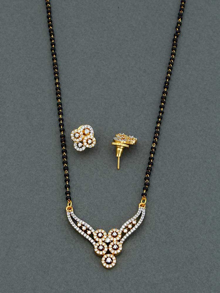 Aranyak Pendant Mangalsutra Set - Image 4