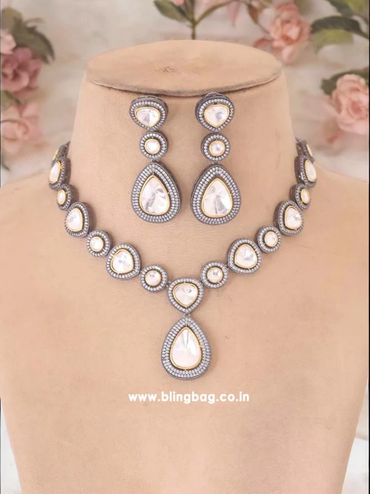 Antique Xanthe Zirconia Jewellery Set