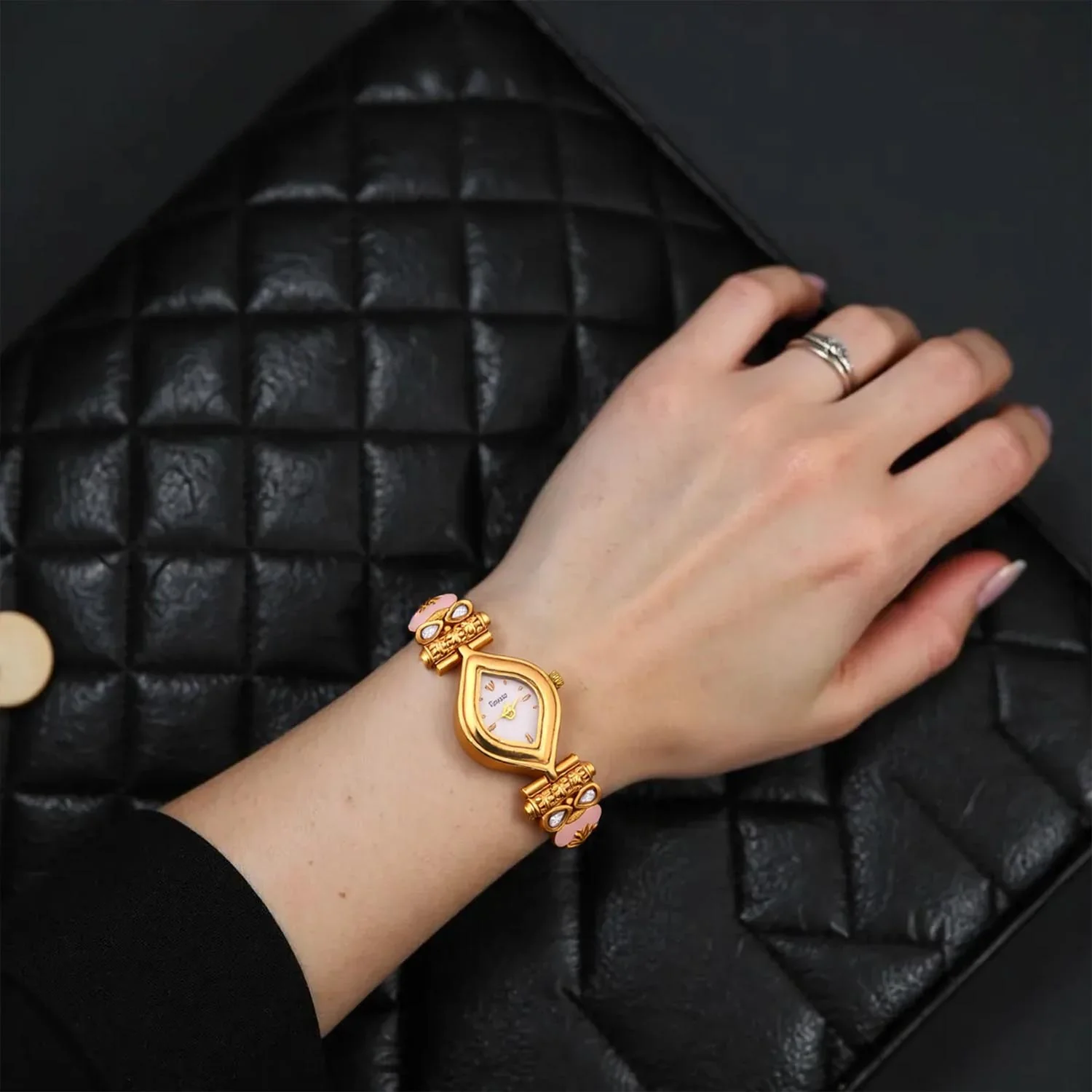 Bling Bag Royal Elegance Gold Watch - Image 3