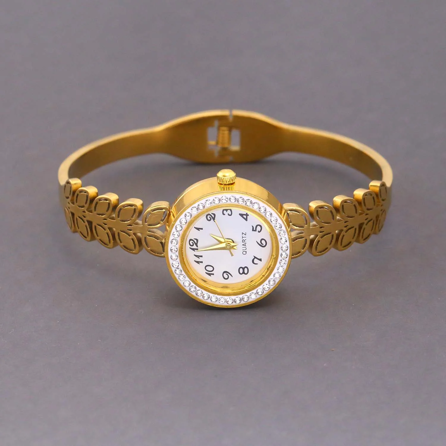 Blingbag Golden Radiance Mythili Watch - Image 4
