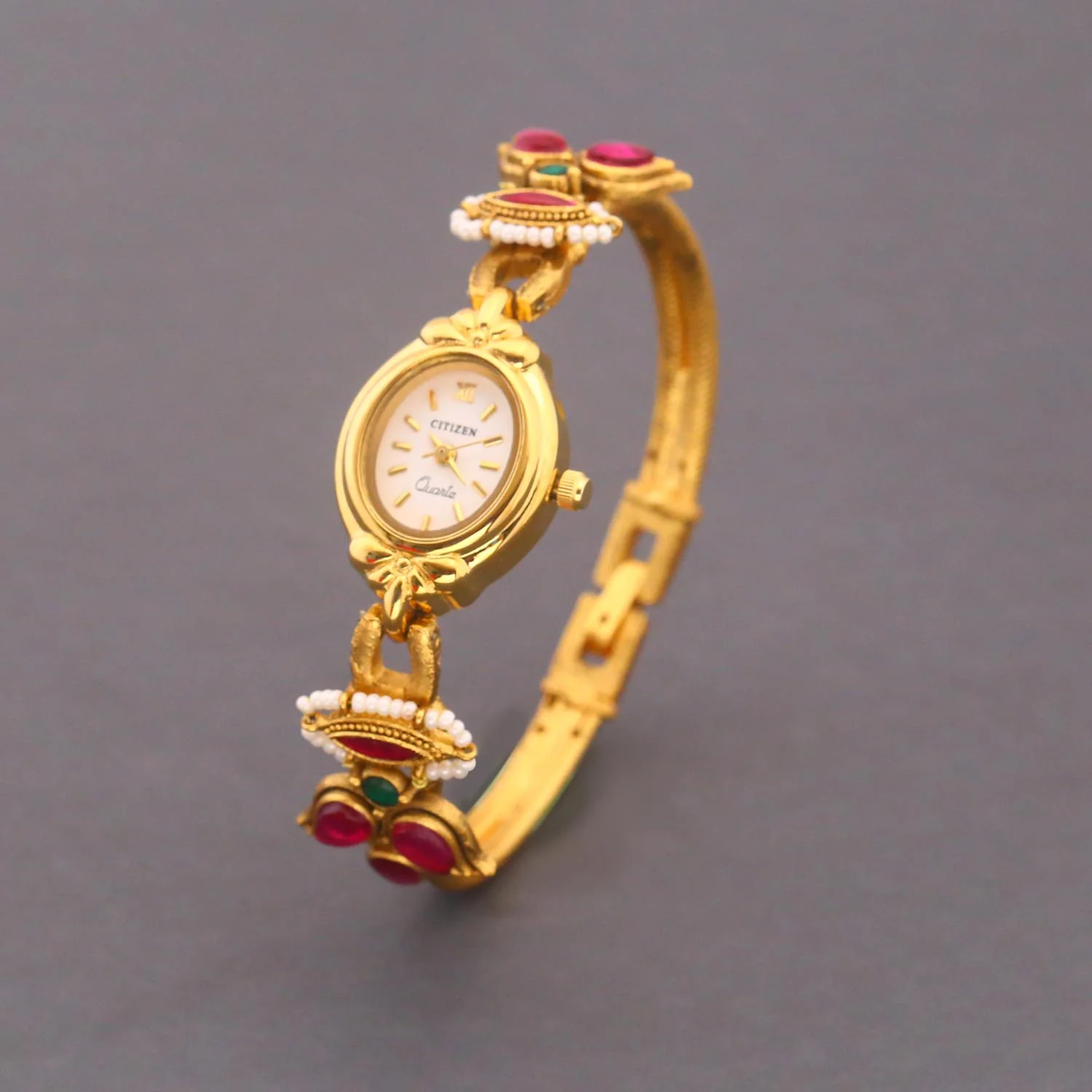 Blingbag Lotus Roman Charm Gold Bracelet Watch - Image 4