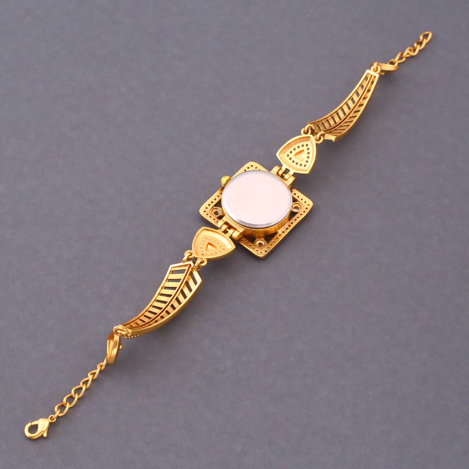 Bling Bag Ethnic Charm White Dial Women's Wristwatch - Image 5