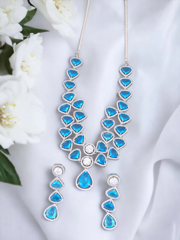 Blue Gwen Zirconia Jewellery Set - Image 2