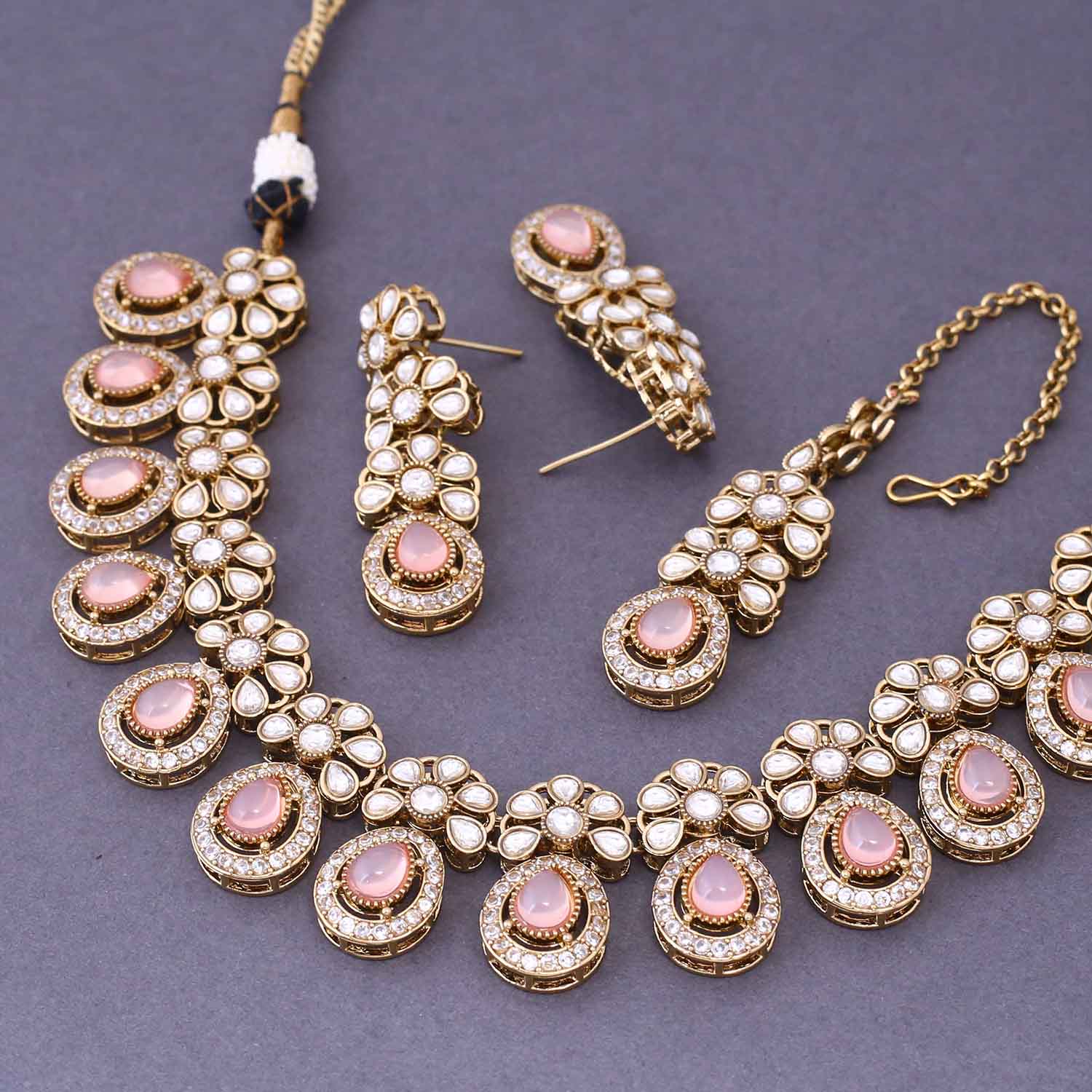 Blush Darcey Victorian Jewellery Set- New Arrival - Image 4