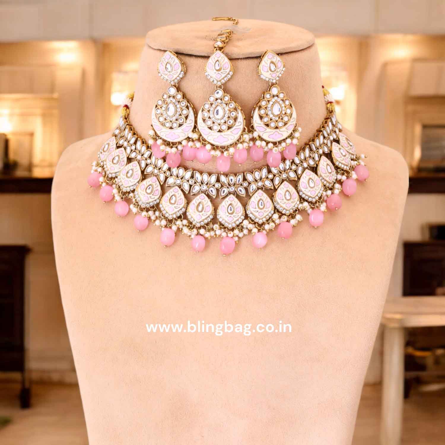 Blush Dharvi Kundan Jewellery Set - Image 2
