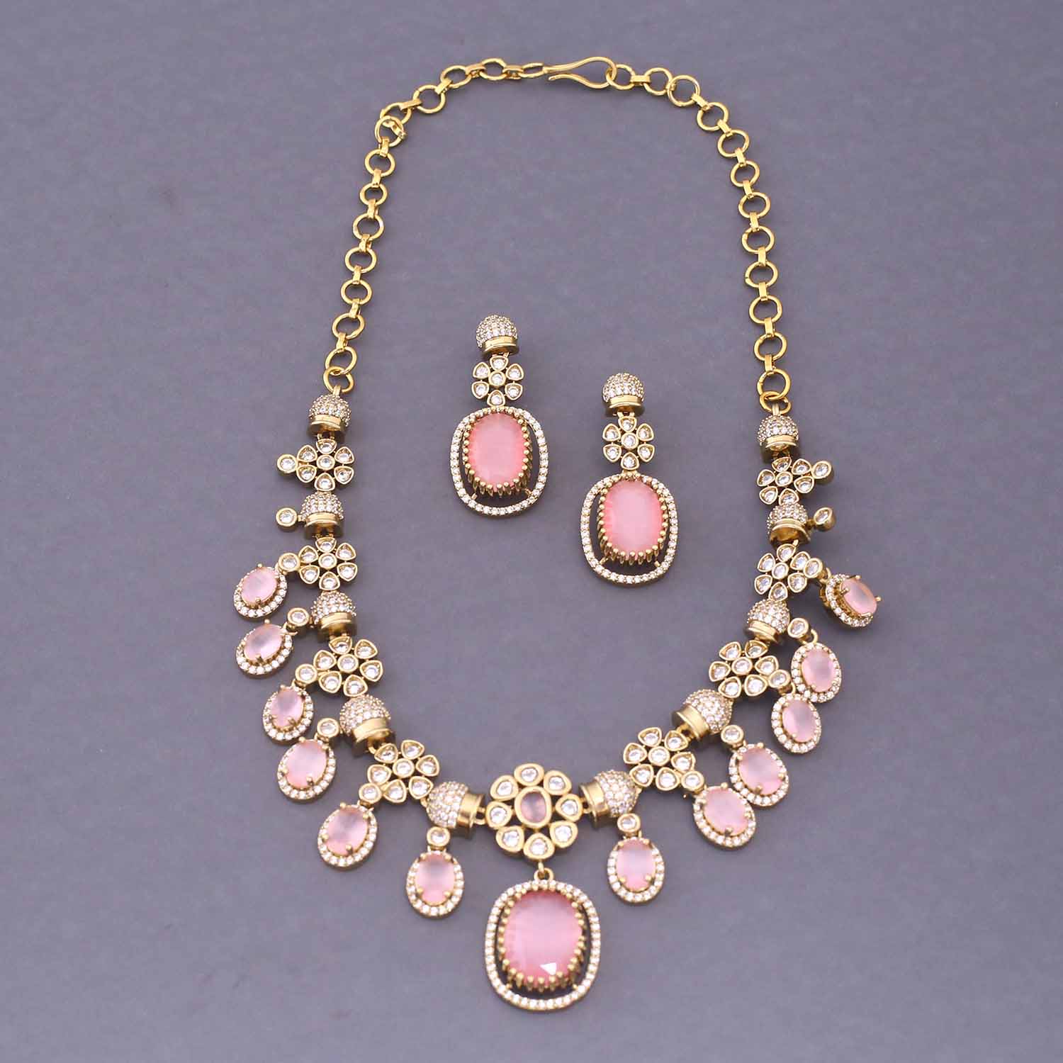Blush Emily Victorian Jewellery Set - New Arrival - Image 4