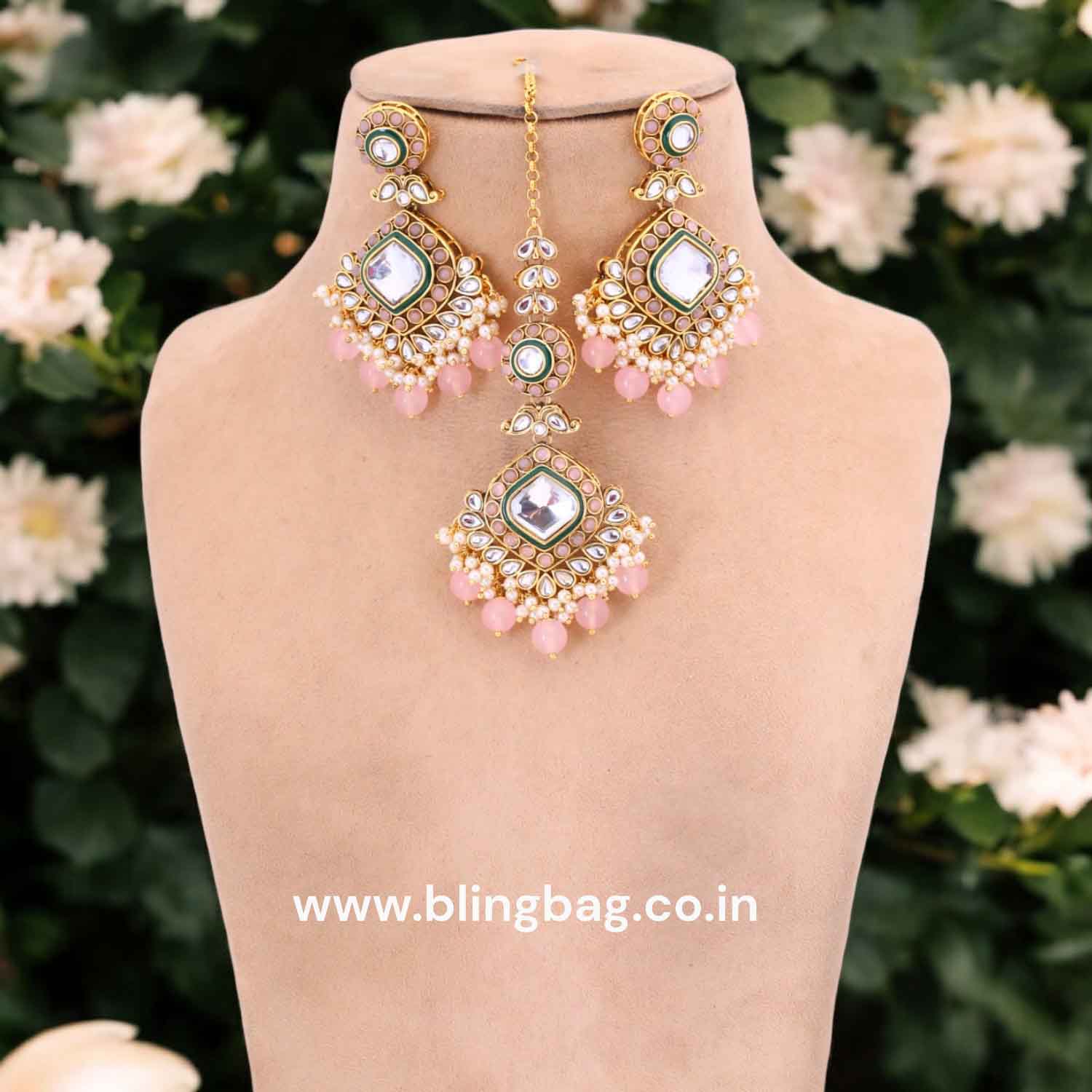 Blush Kunti Kundan Jewellery Set - Image 3