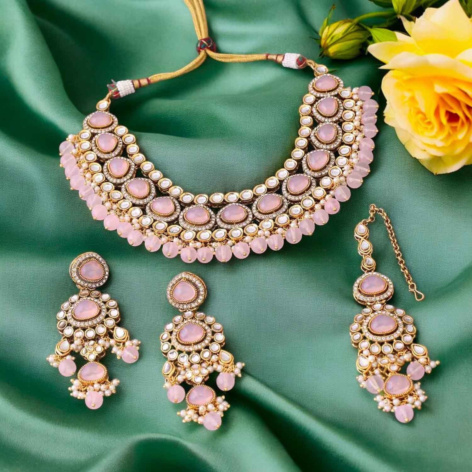Blush Nikhina Kundan Jewellery Set