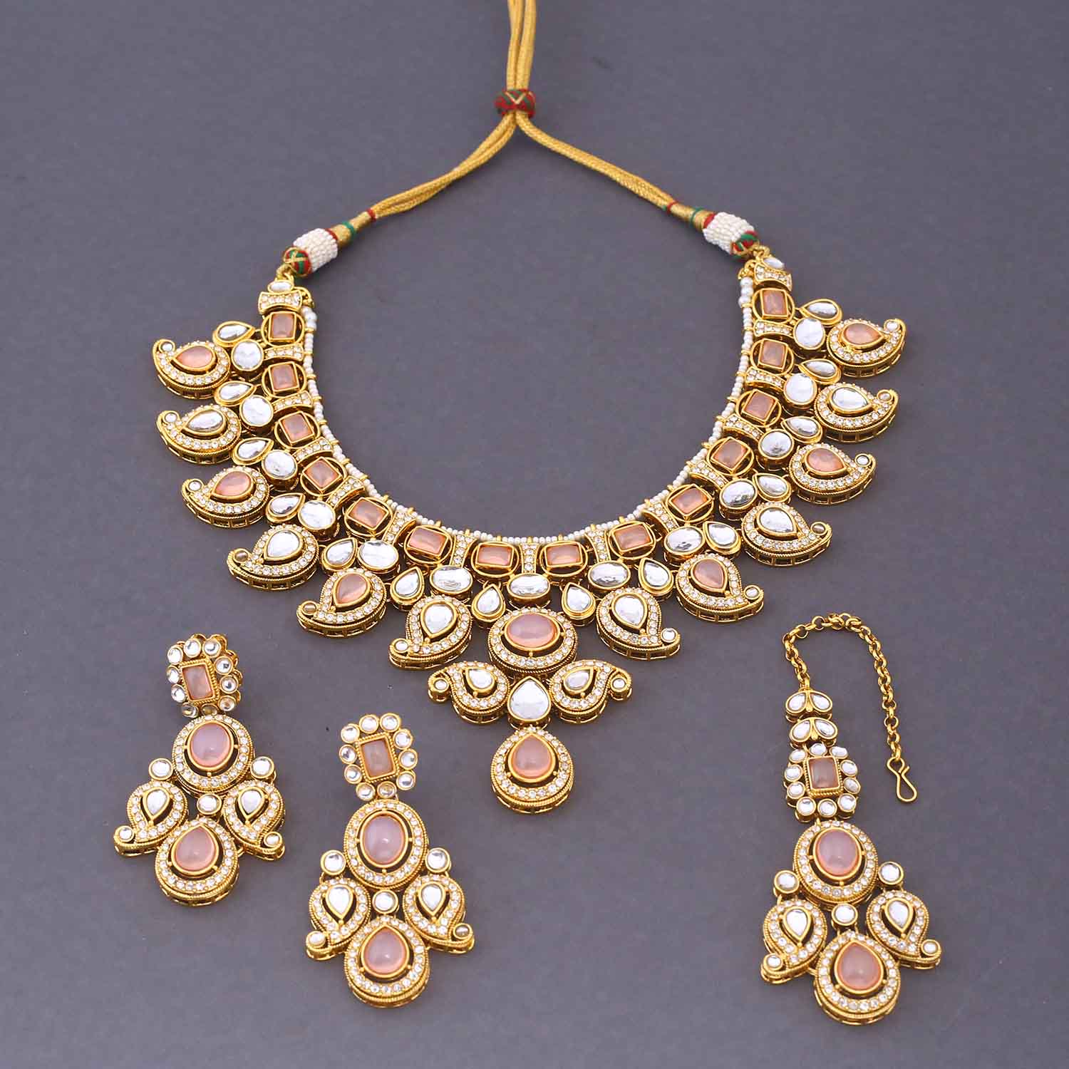Blush Swaragh Kundan Jewellery Set - Image 3