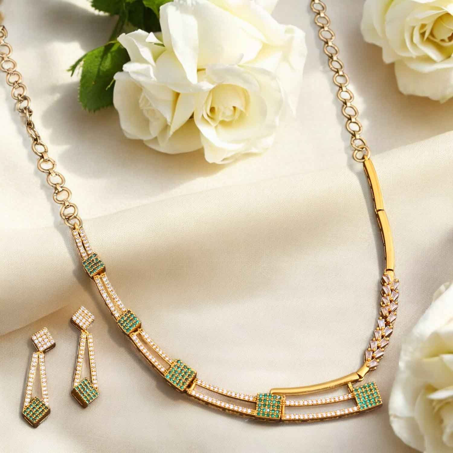 Emerald Nirvi Antique Jewellery Set- New Arrival