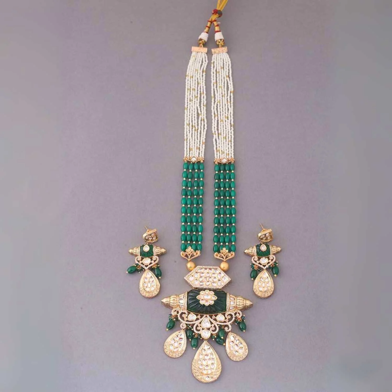 Emerald Adriano Jewellery Set - Image 3