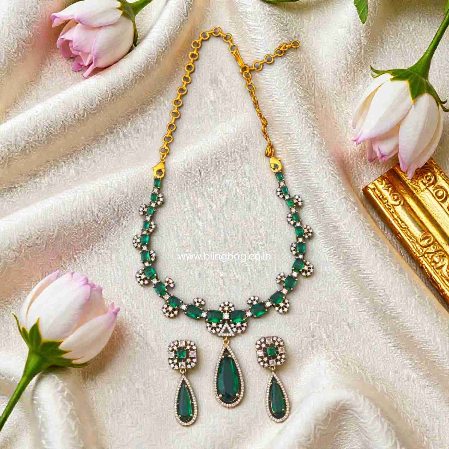 Emerald Alicea Victorian Jewellery Set - New Arrival - Image 2
