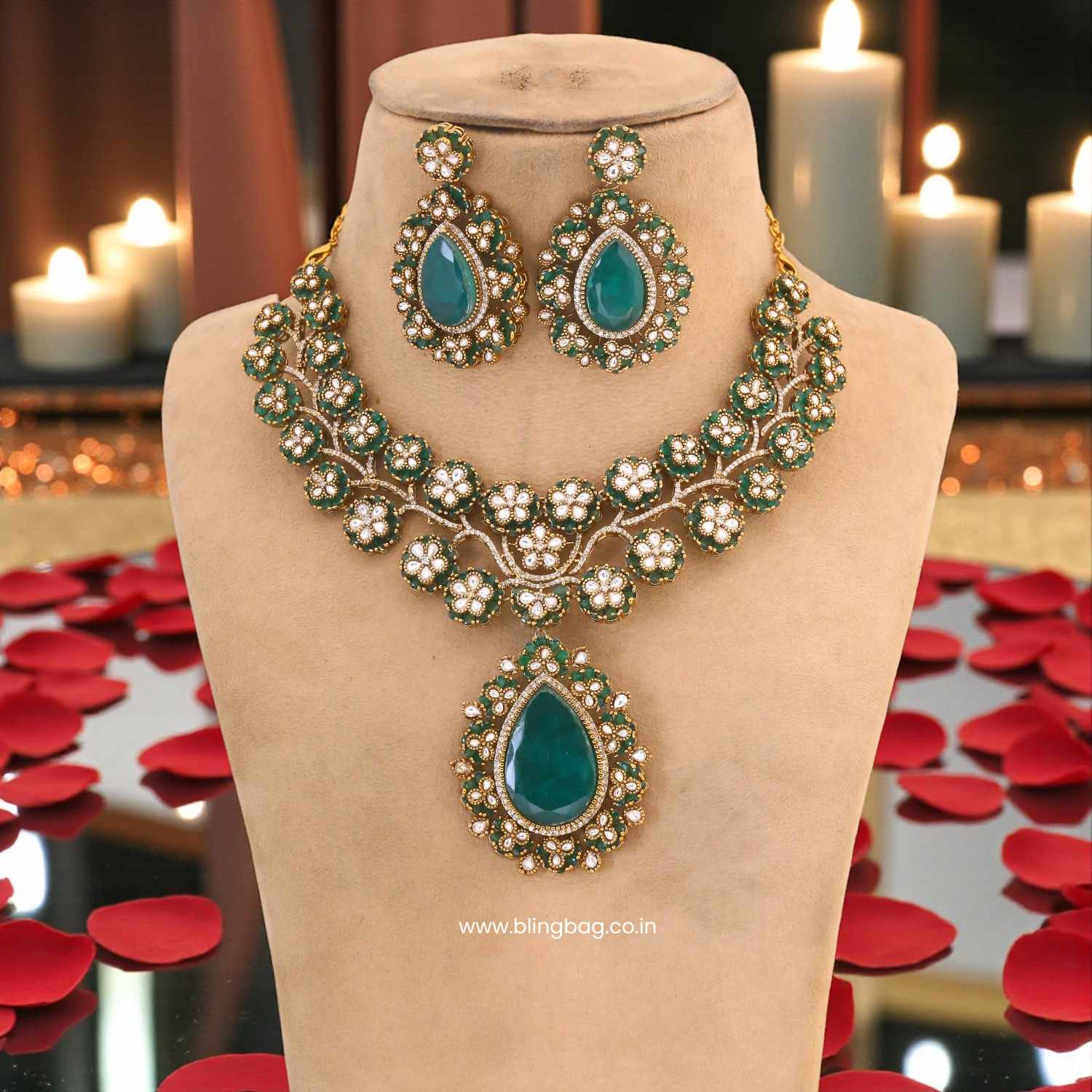 Emerald Alicerose Victorian Jewellery Set - Image 3