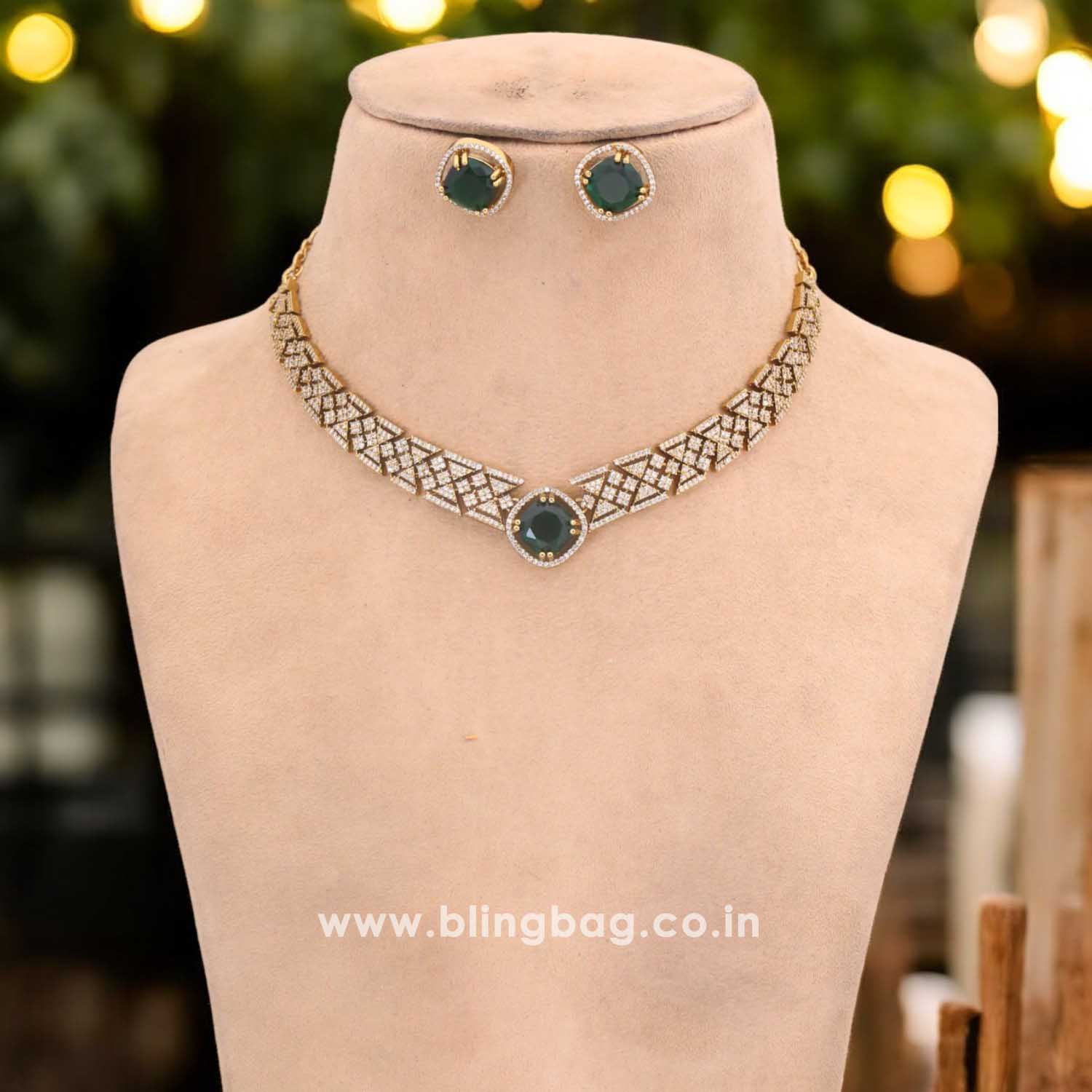 Emerald Alona Victorian Jewellery Set - New Arrival - Image 3