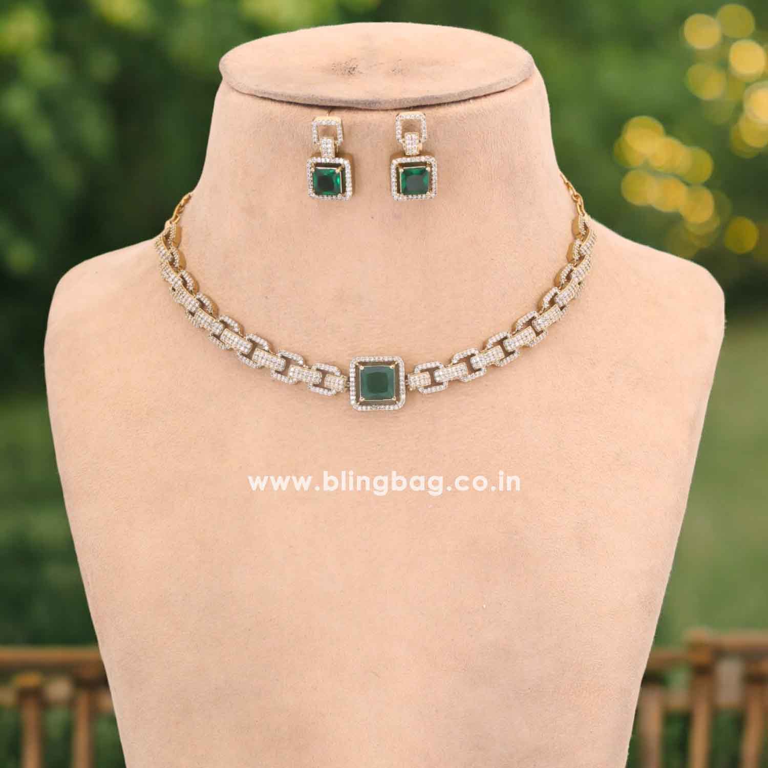 Emerald Amarisa Victorian Jewellery Set - New Arrival - Image 3