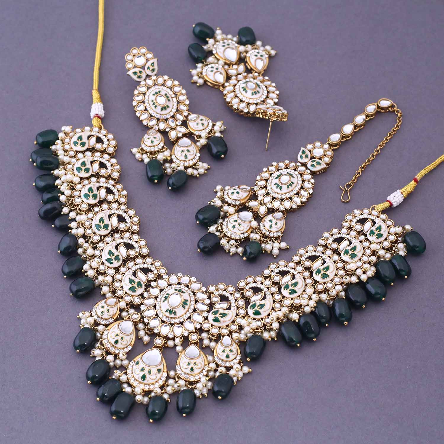Emerald Anaisa Kundan Jewellery Set - Image 4
