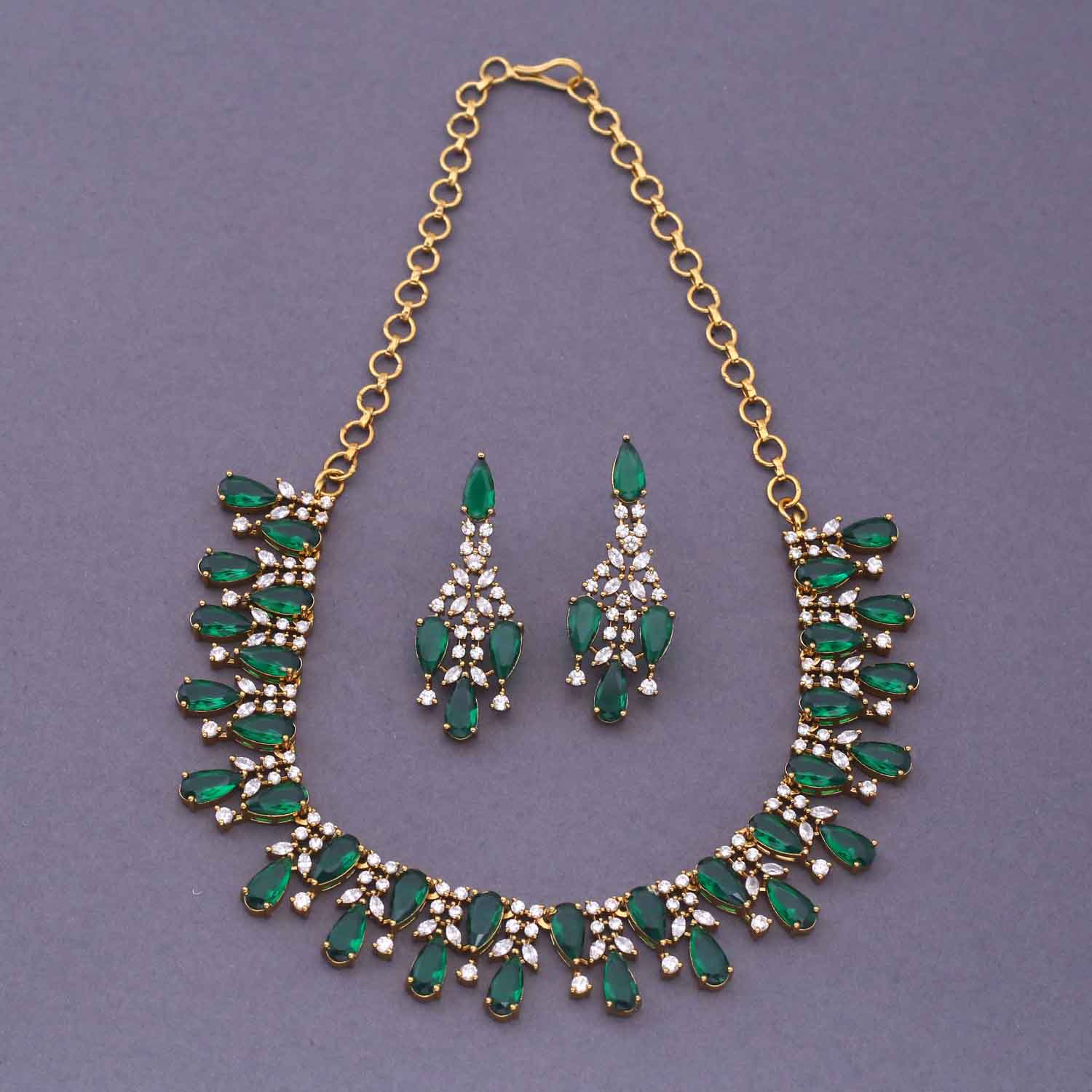 Emerald Anela Victorian Jewellery Set - New Arrival - Image 4