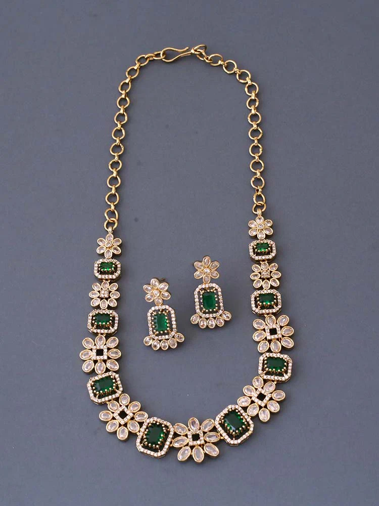 Emerald Anja Victorian Jewellery Set - New Arrival - Image 3