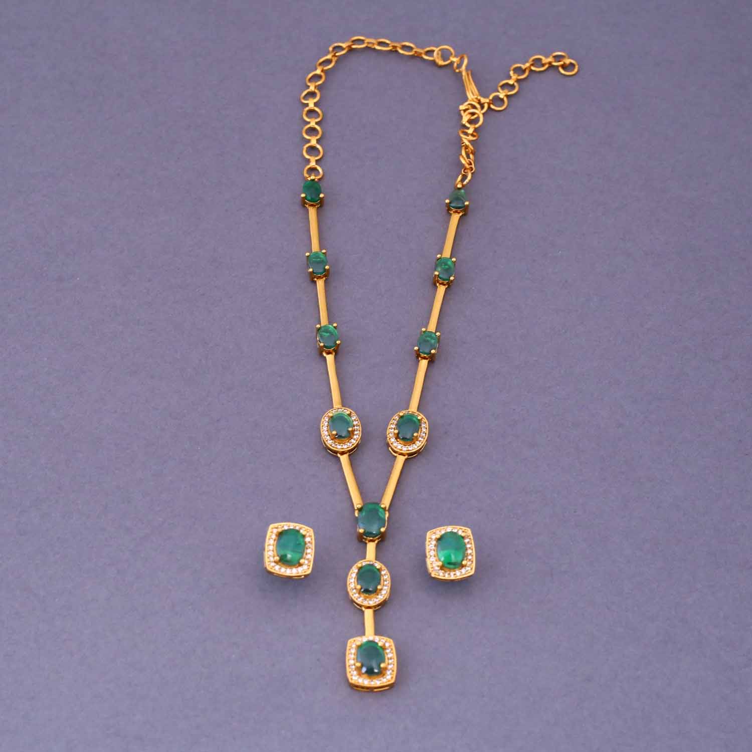 Emerald Anshuma Antique Jewellery Set-New Arrival - Image 3
