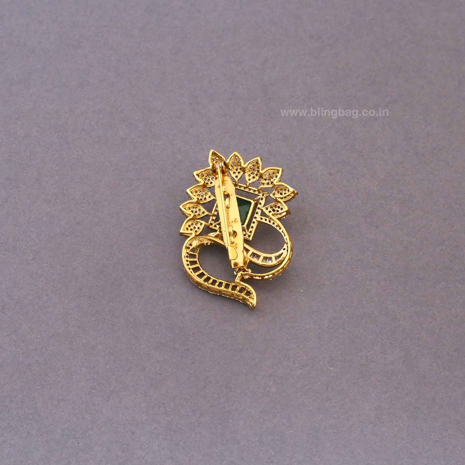 Emerald Aravalli Brooch - Image 4