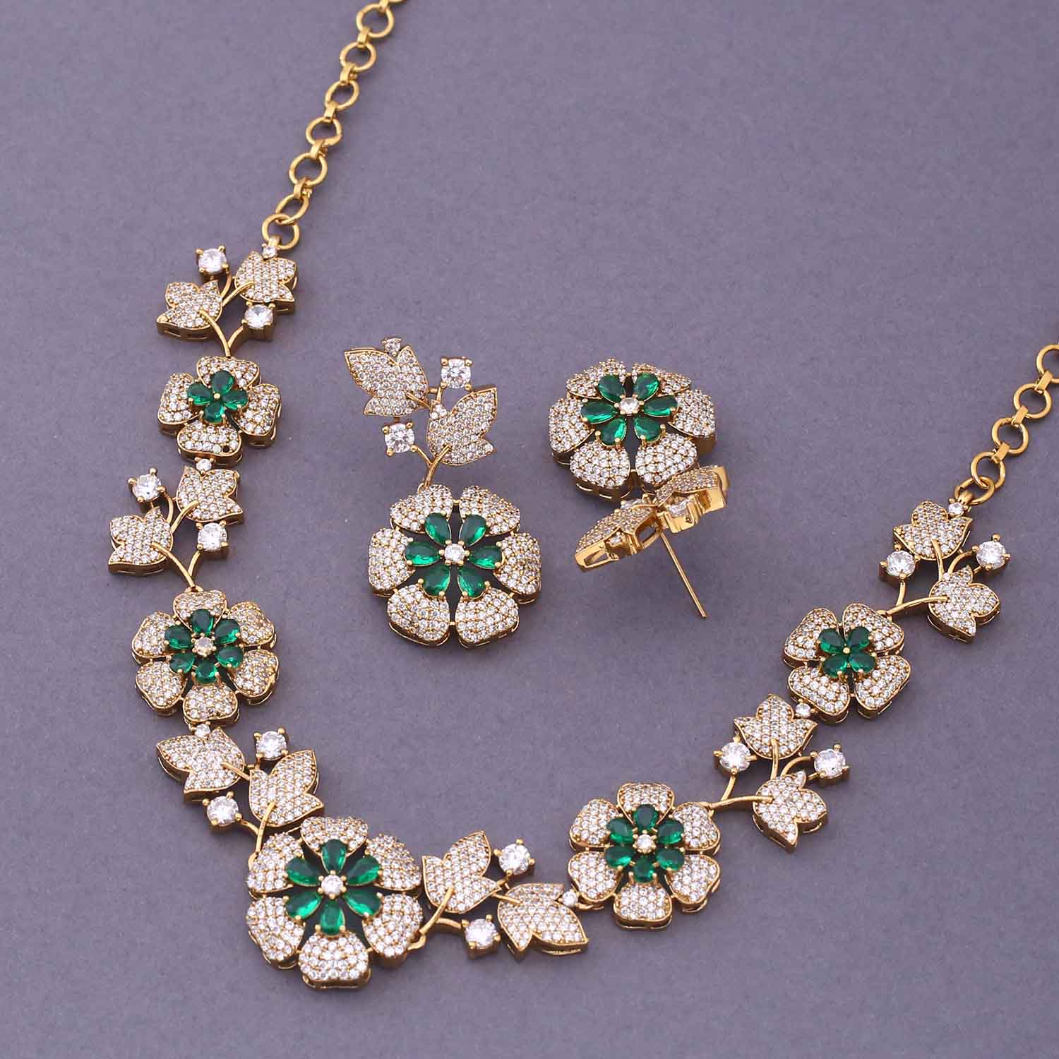 Emerald Arbell Victorian Jewellery Set - New Arrival - Image 5