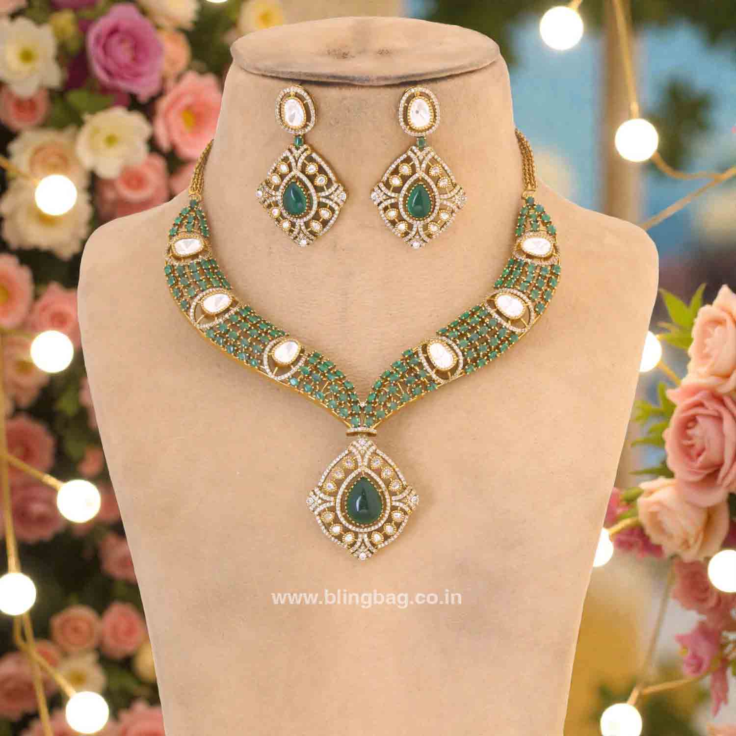 Emerald Asnaa Hasli Victorian Jewellery Set- New Arrivals - Image 3
