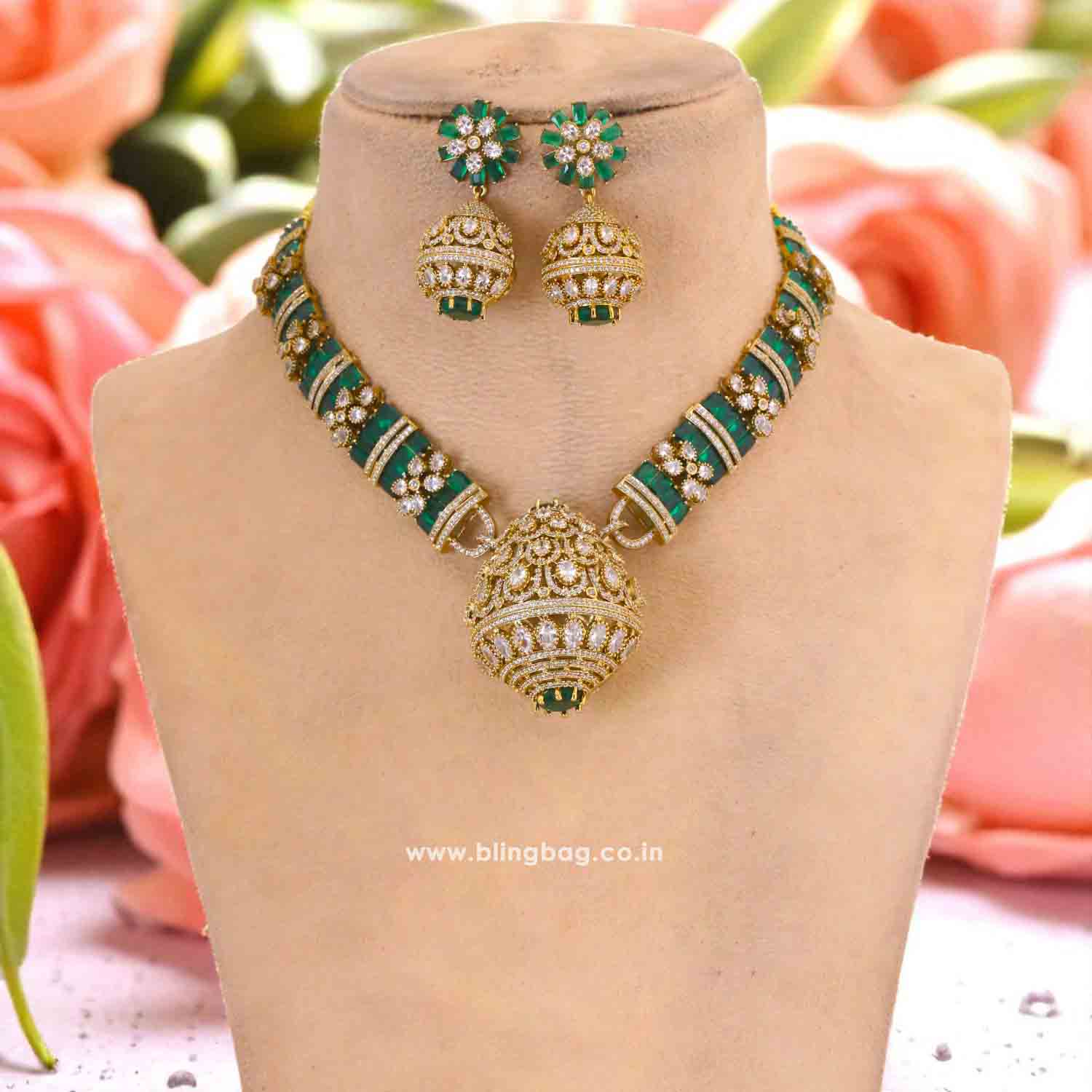 Emerald Asya Victorian Jewellery Set - New Arrival - Image 3