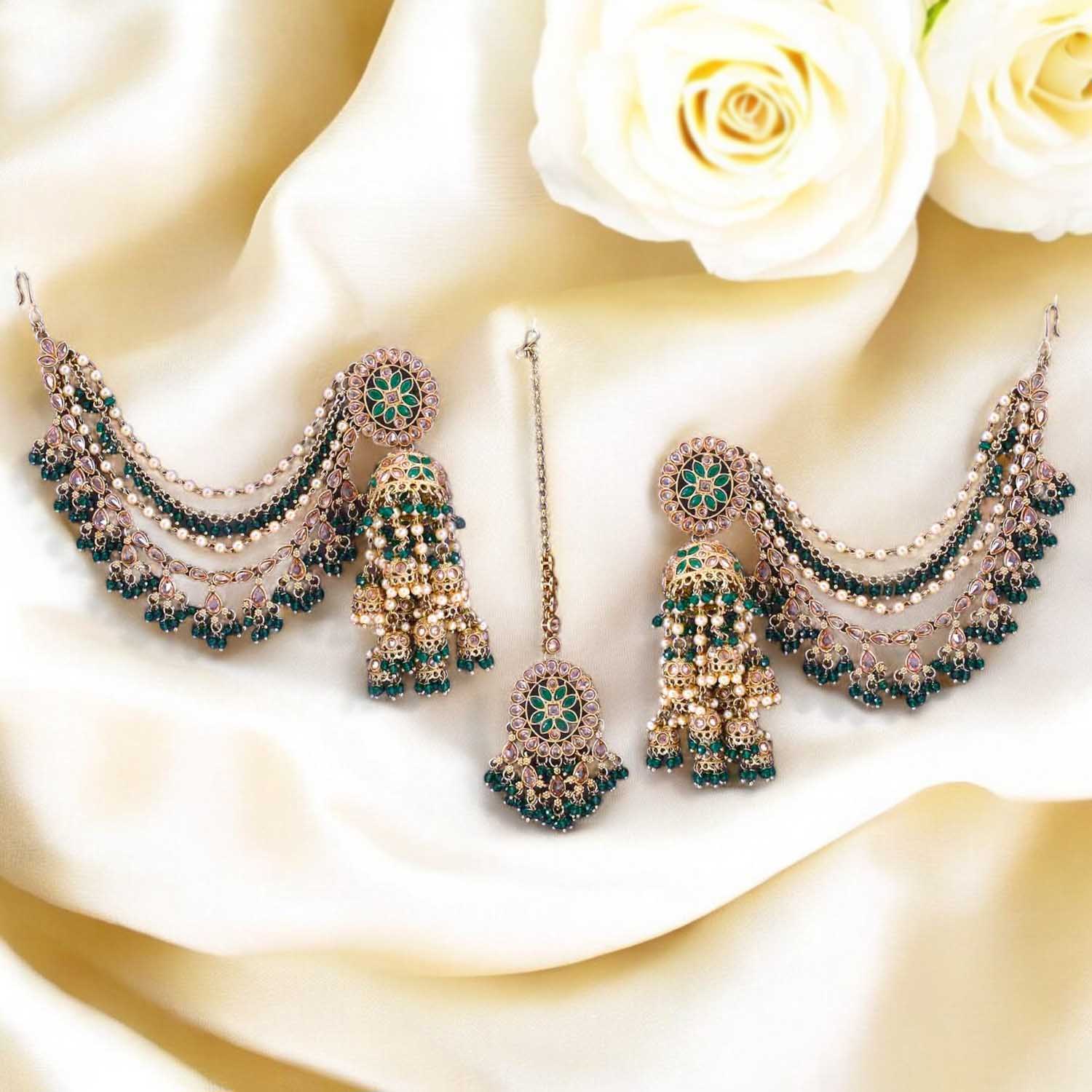 Emerald Avati Maang Tikka Set