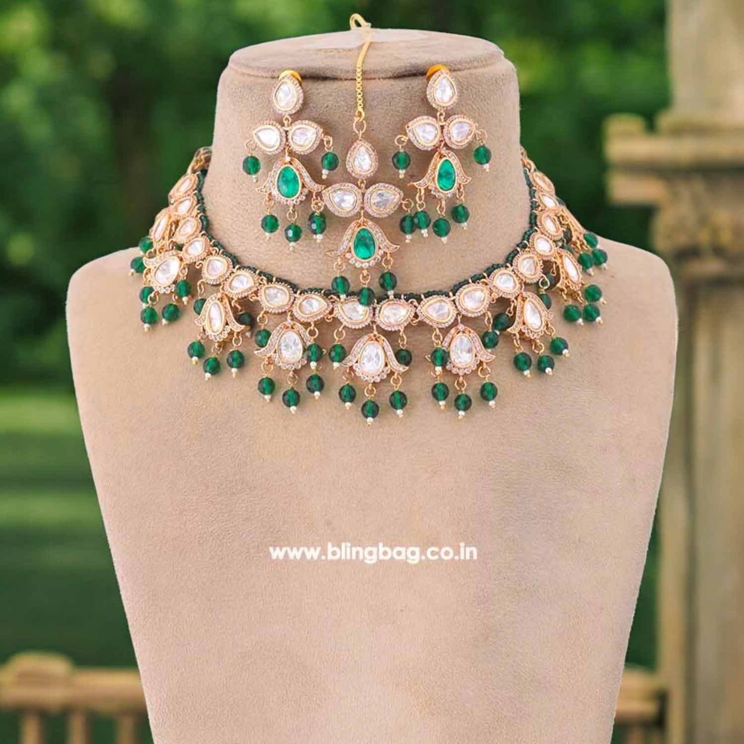 Emerald Bhagyashri Kundan Jewellery Set - Image 2