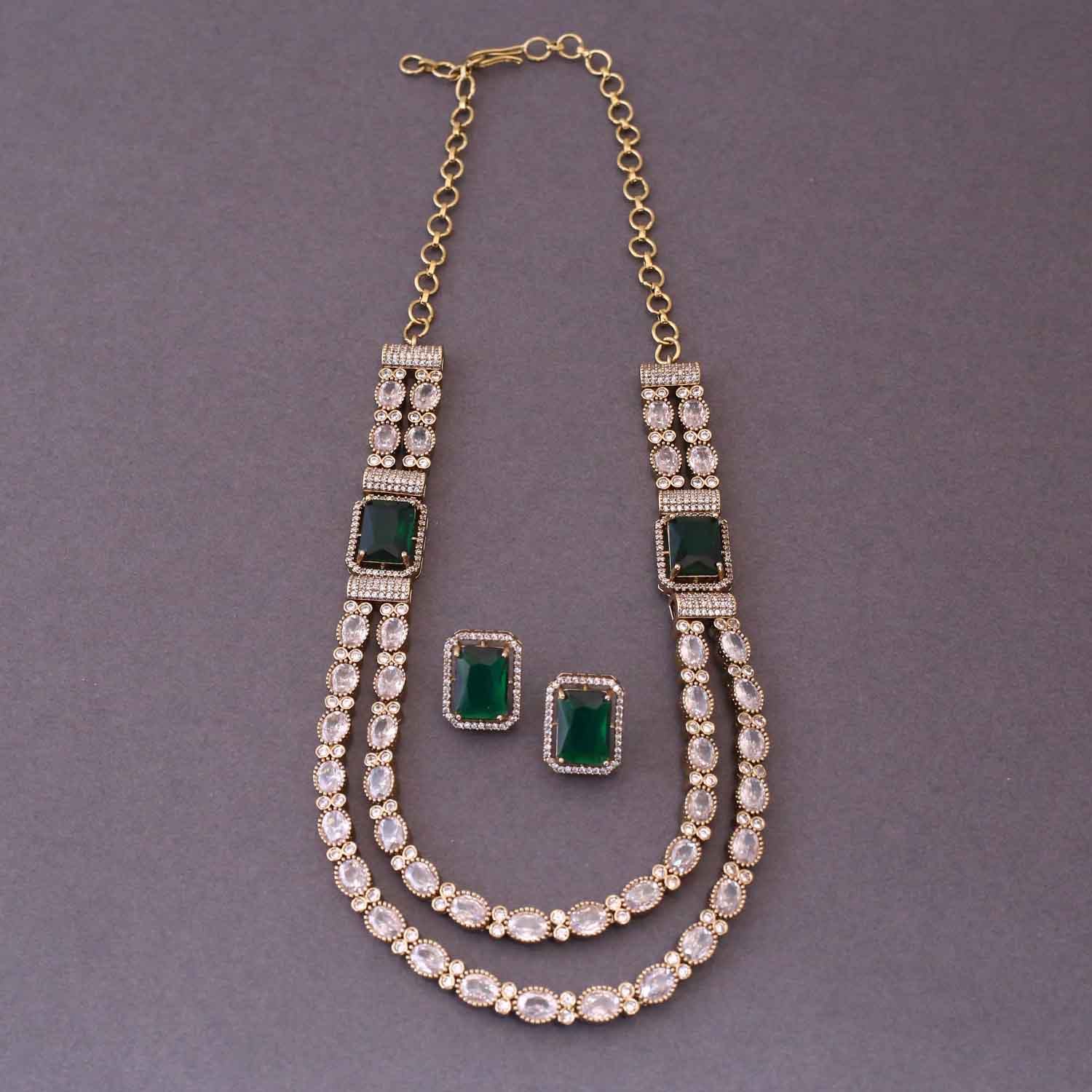 Emerald Blisse Victorian Jewellery Set - New Arrival - Image 3