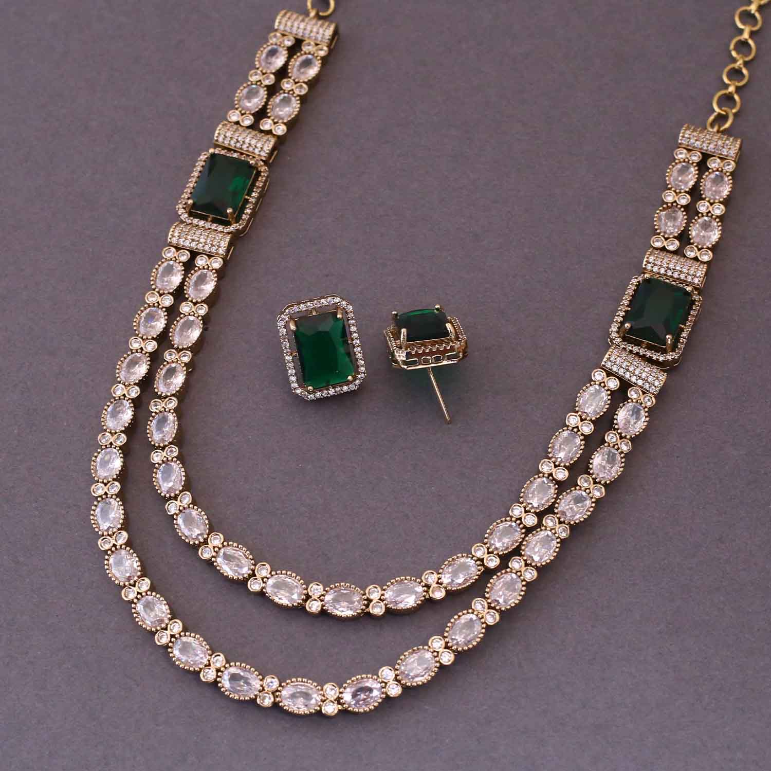 Emerald Blisse Victorian Jewellery Set - New Arrival - Image 4