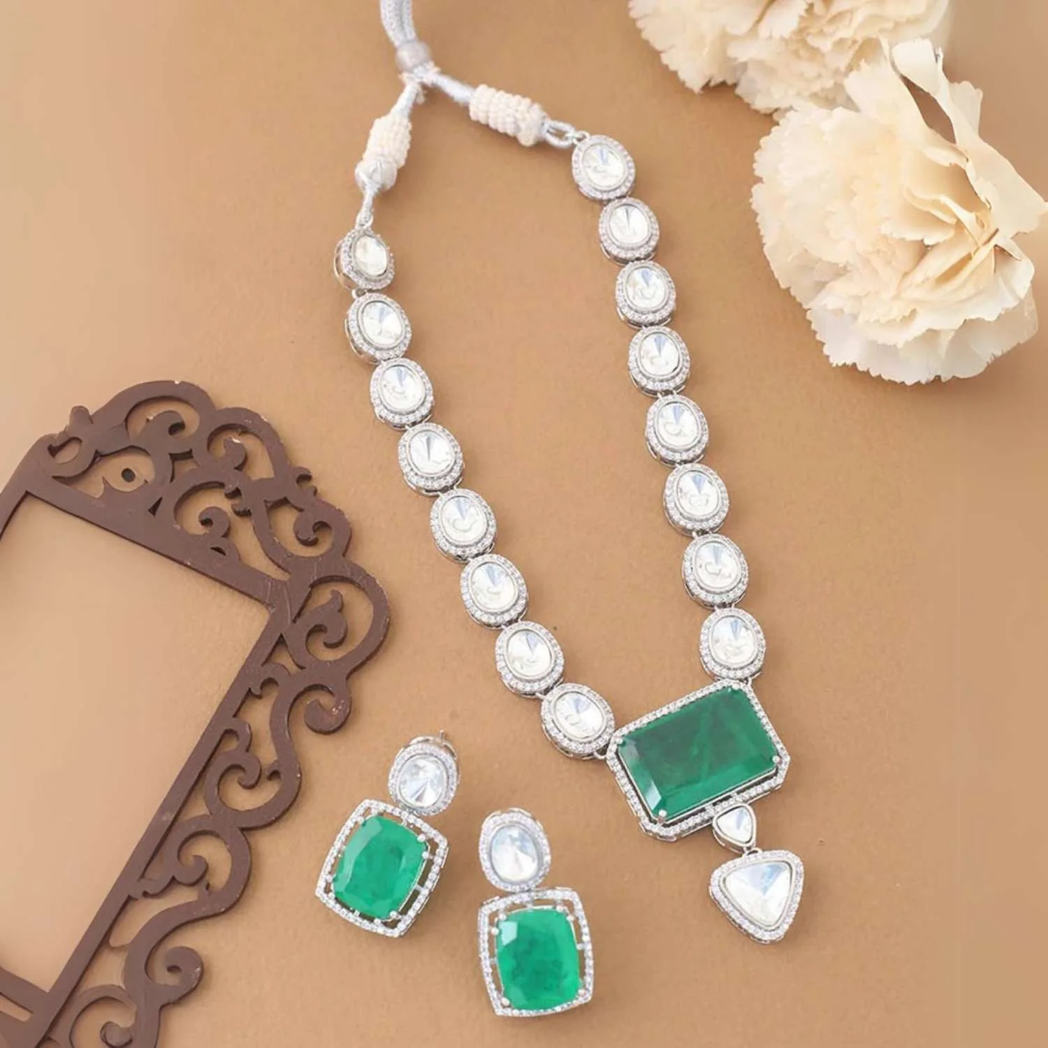 Emerald Cerise Zirconia Jewellery Set - EOSS - Image 3