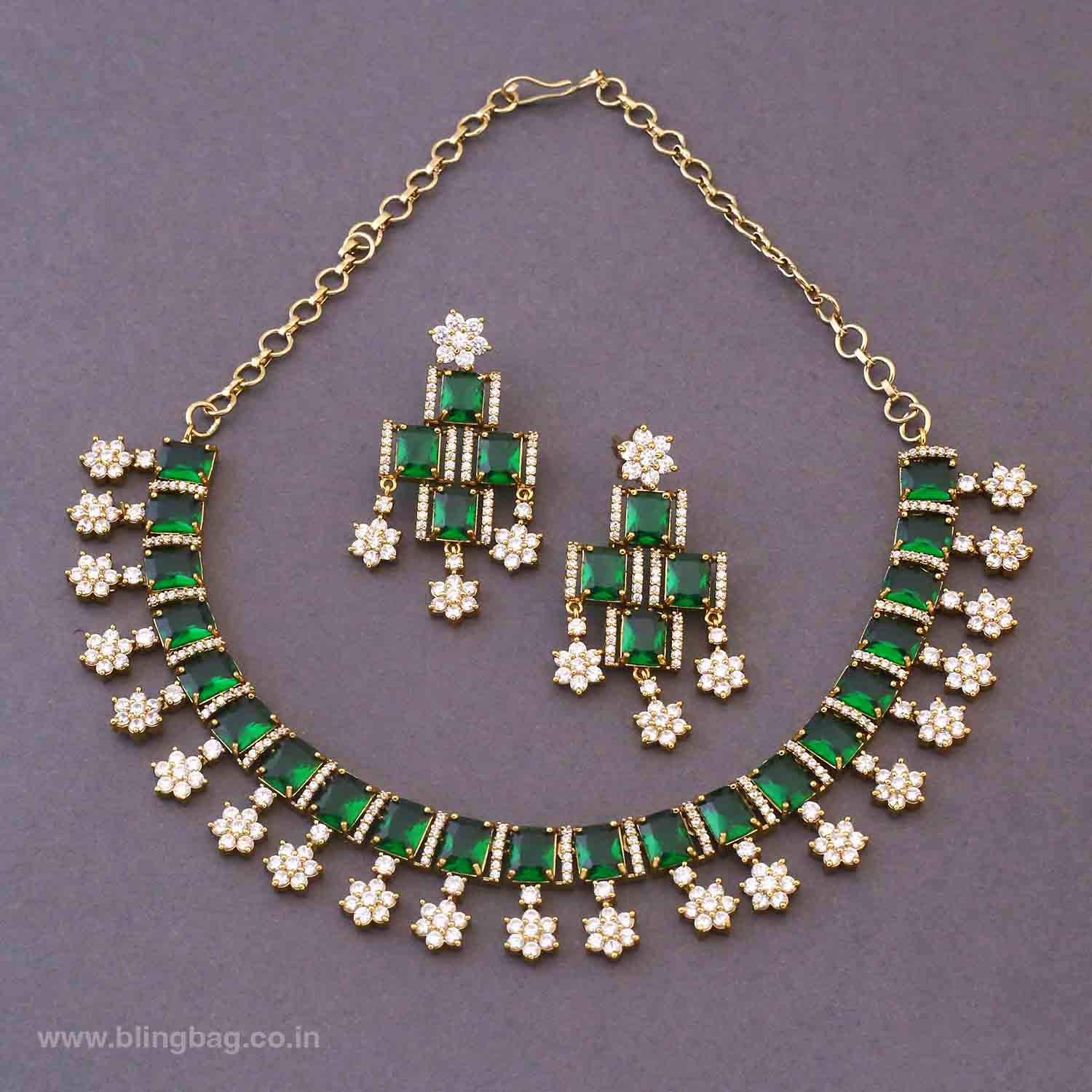 Emerald Clairee Victorian Jewellery Set- New Arrivals - Image 4
