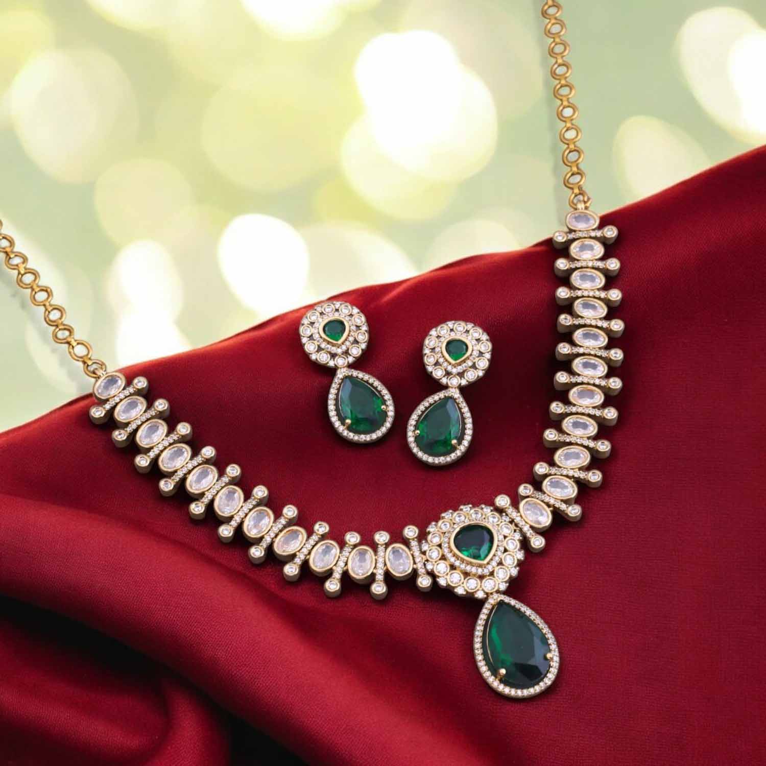 Emerald Clamen Victorian Jewellery Set -New Arrival - Image 2
