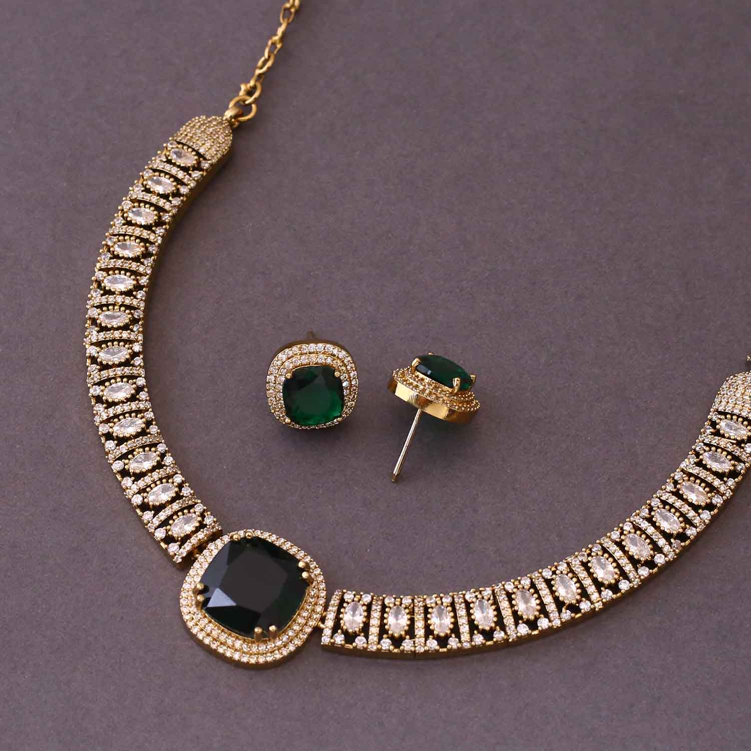 Emerald Clarry Hasli Victorian Jewellery Set - New Arrival - Image 5