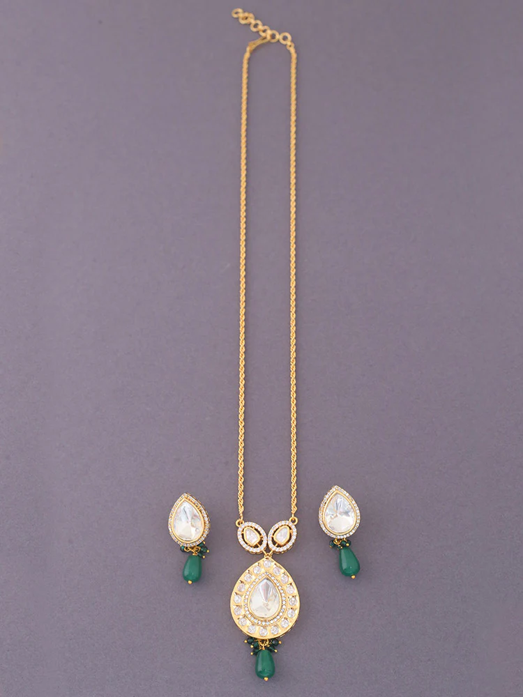 Emerald Dalilah Pendant Set - EOSS - Image 4