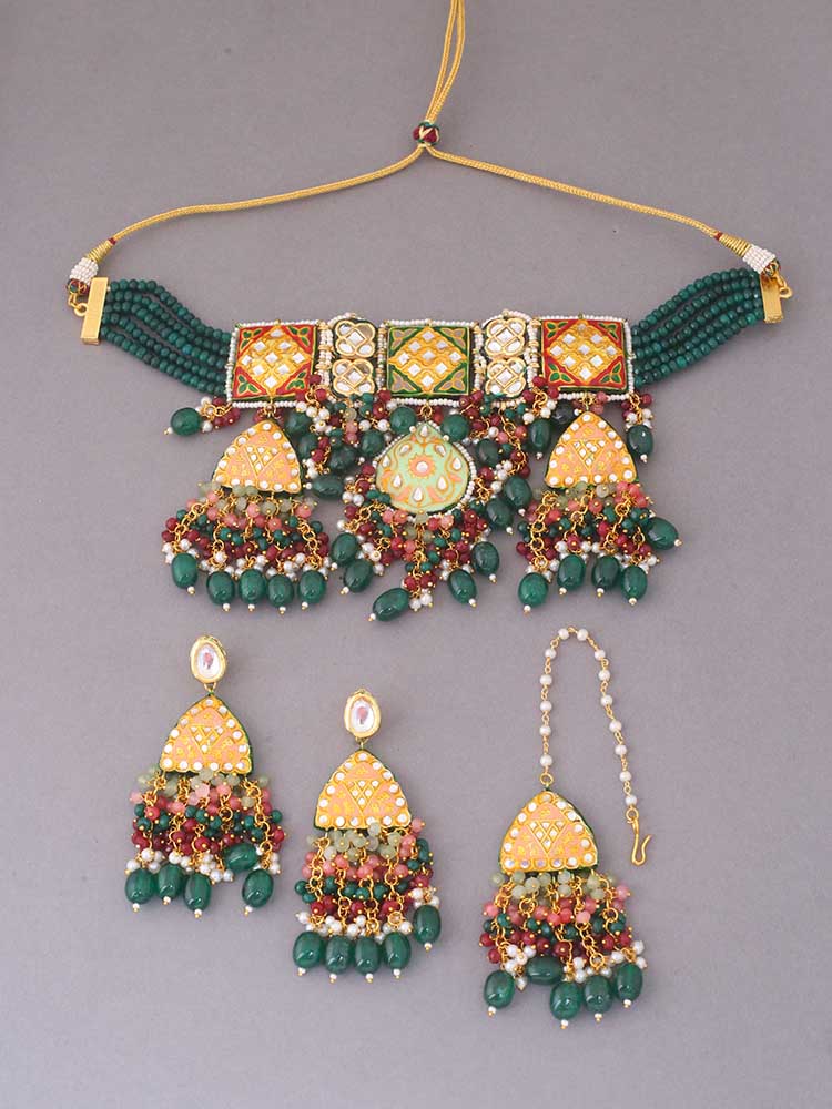 Emerald Dilina Kundan Jewellery Set - Image 4