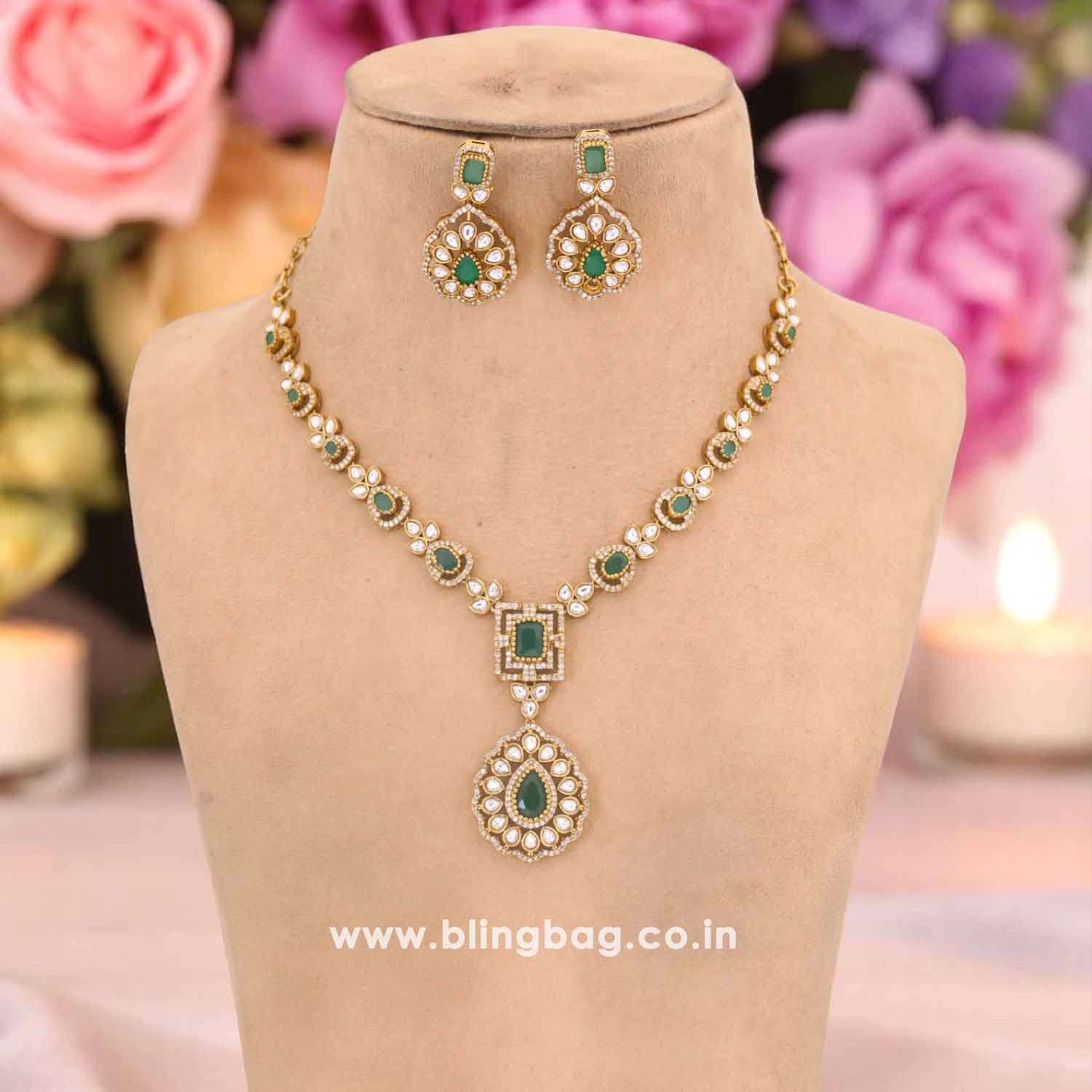 Emerald Diona Victorian Jewellery Set - New Arrival - Image 2