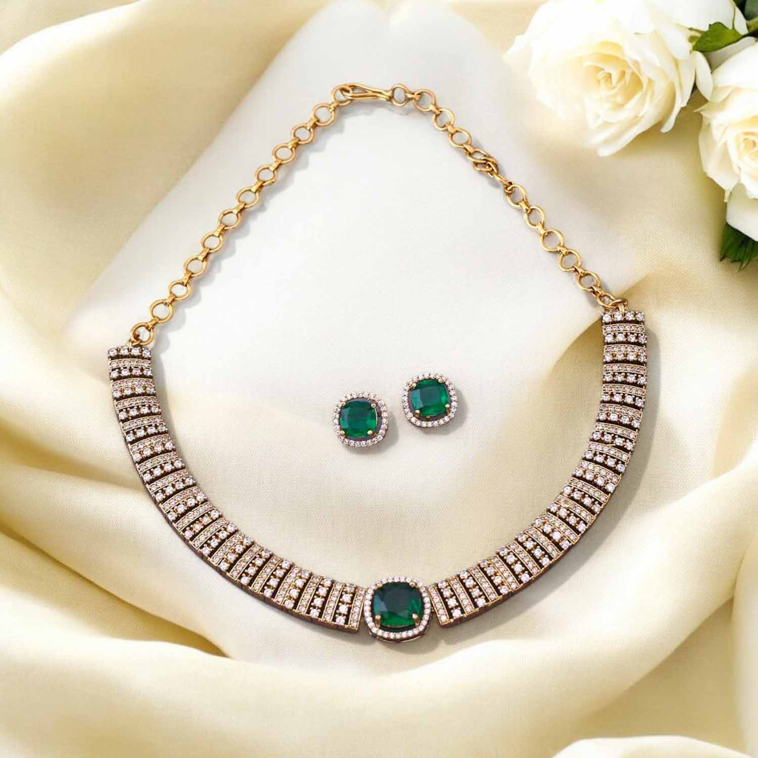Emerald Elien Hasli Victorian Jewellery Set- New Arrival - Image 2