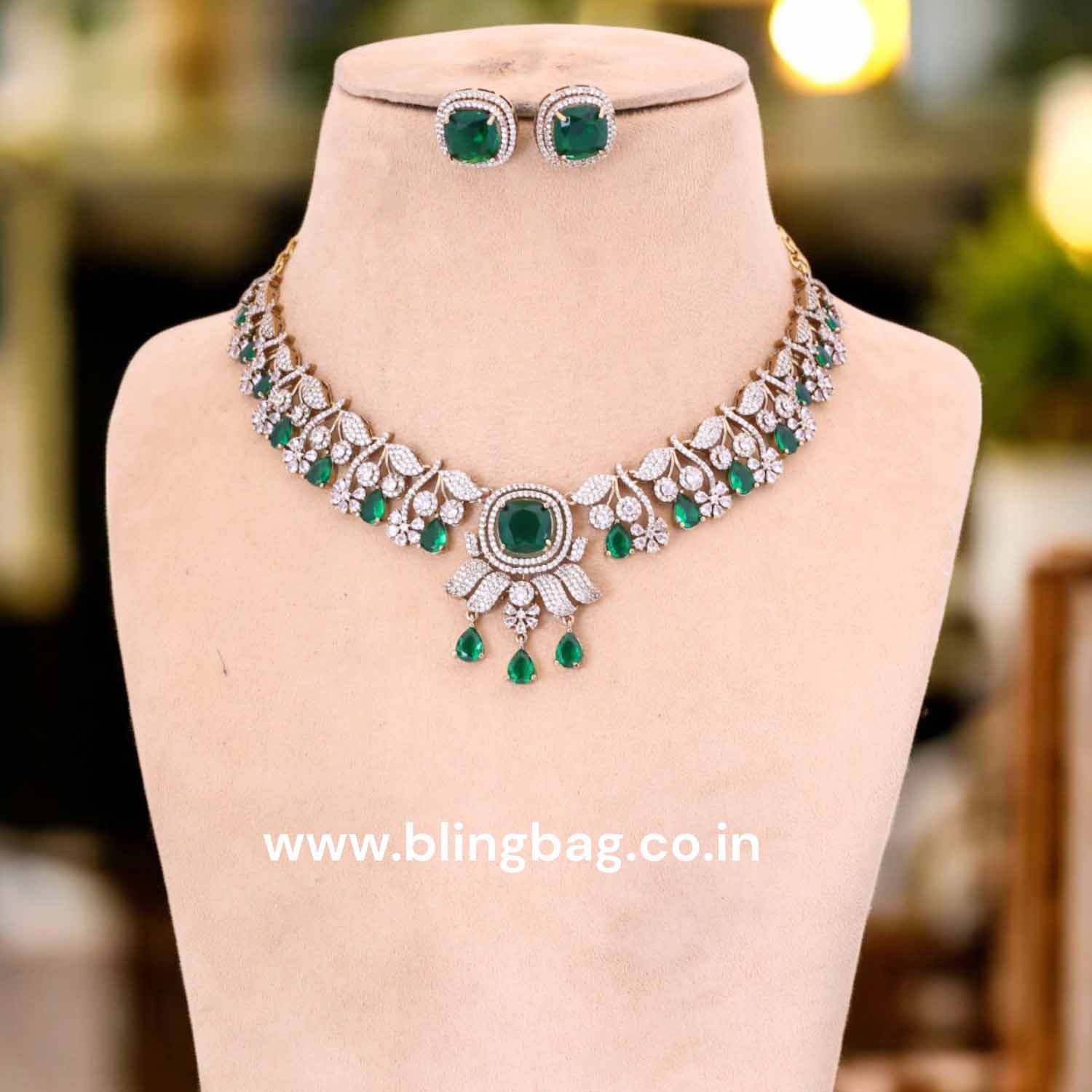 Emerald Ema Victorian Jewellery Set - New Arrival - Image 3