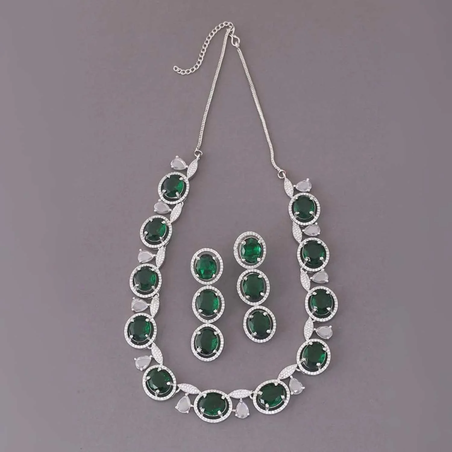 Emerald Faith Zirconia Jewellery Set - EOSS - Image 4