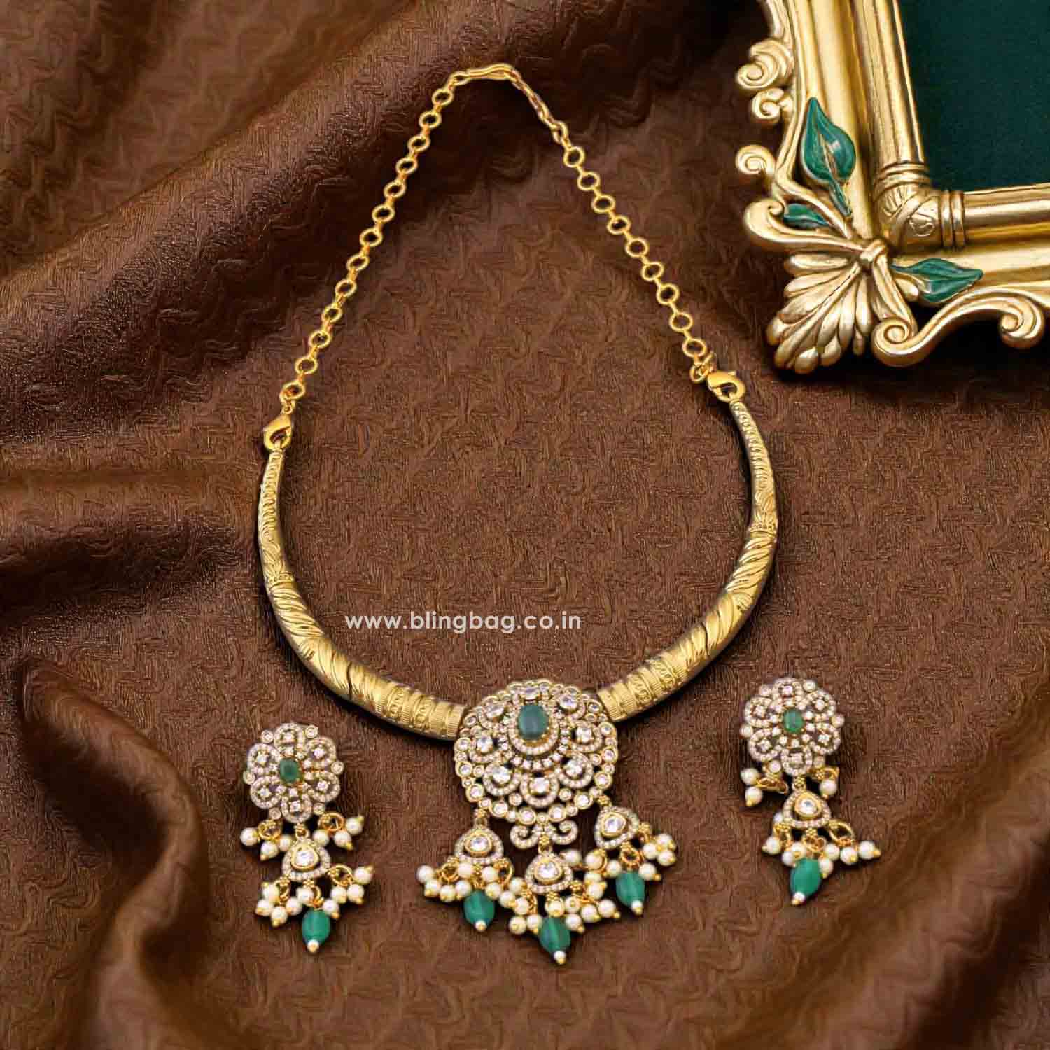 Emerald Galindra Hasli Victorian Jewellery Set - New Arrival - Image 2