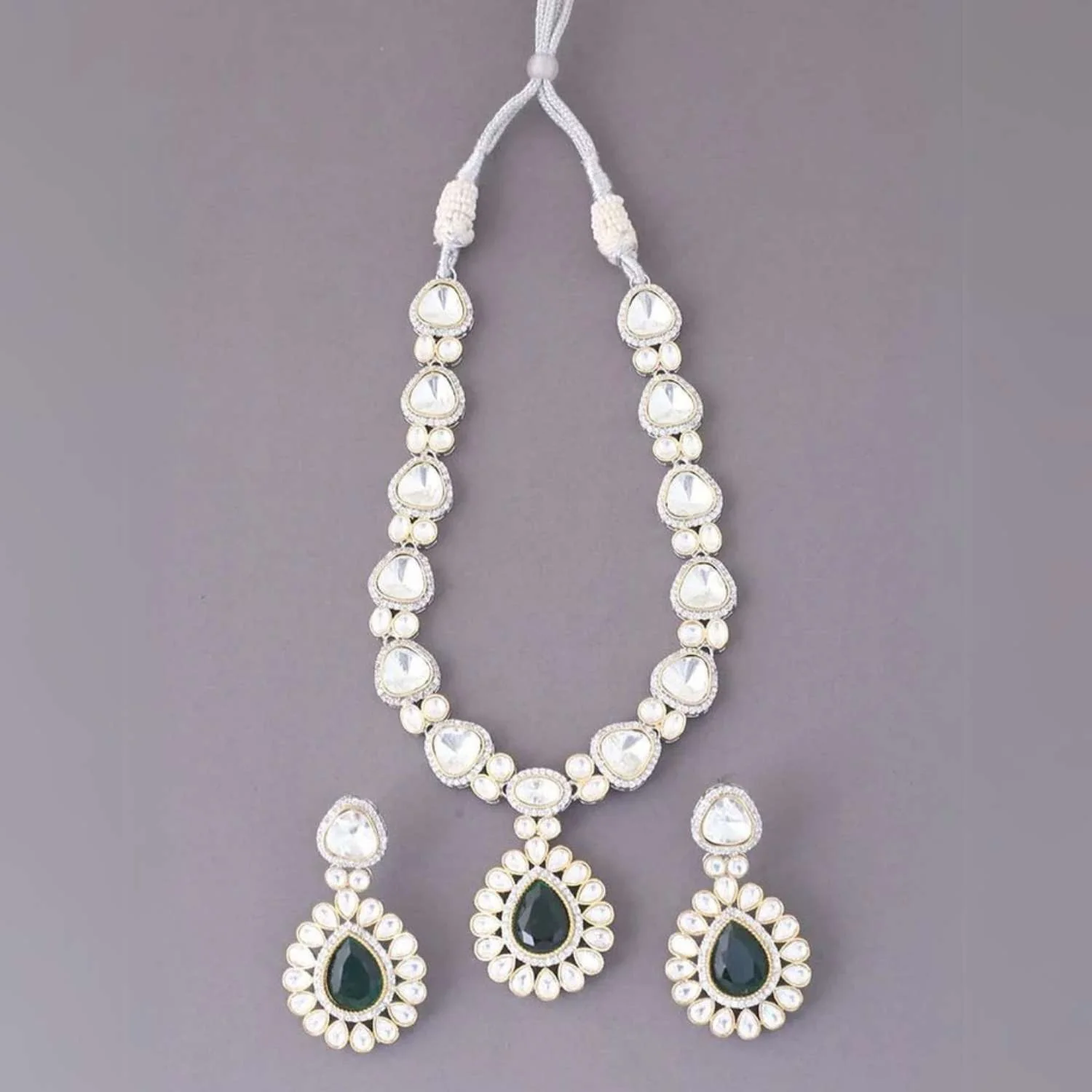 Emerald Harper Jewellery Set - EOSS - Image 5