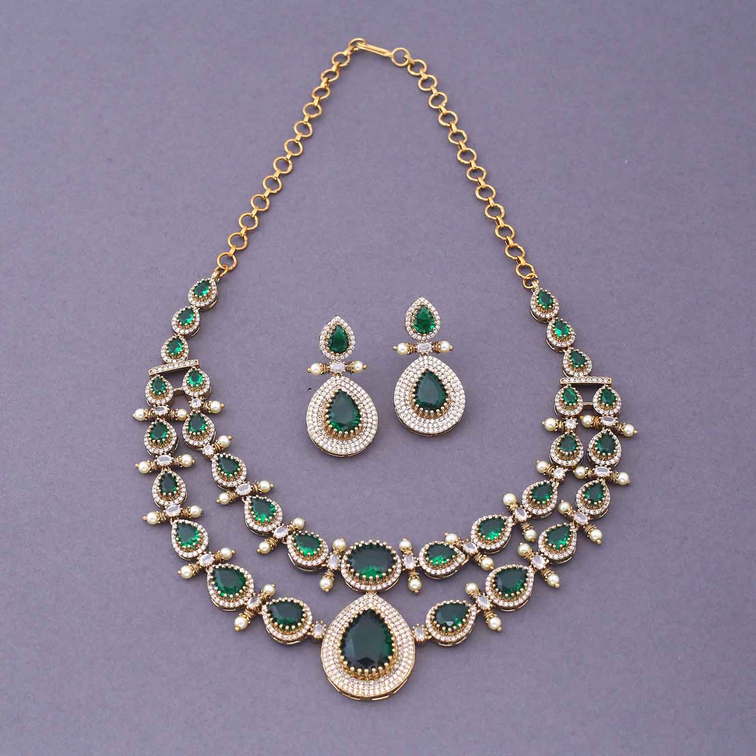 Emerald Imara Victorian Jewellery Set - New Arrival - Image 4