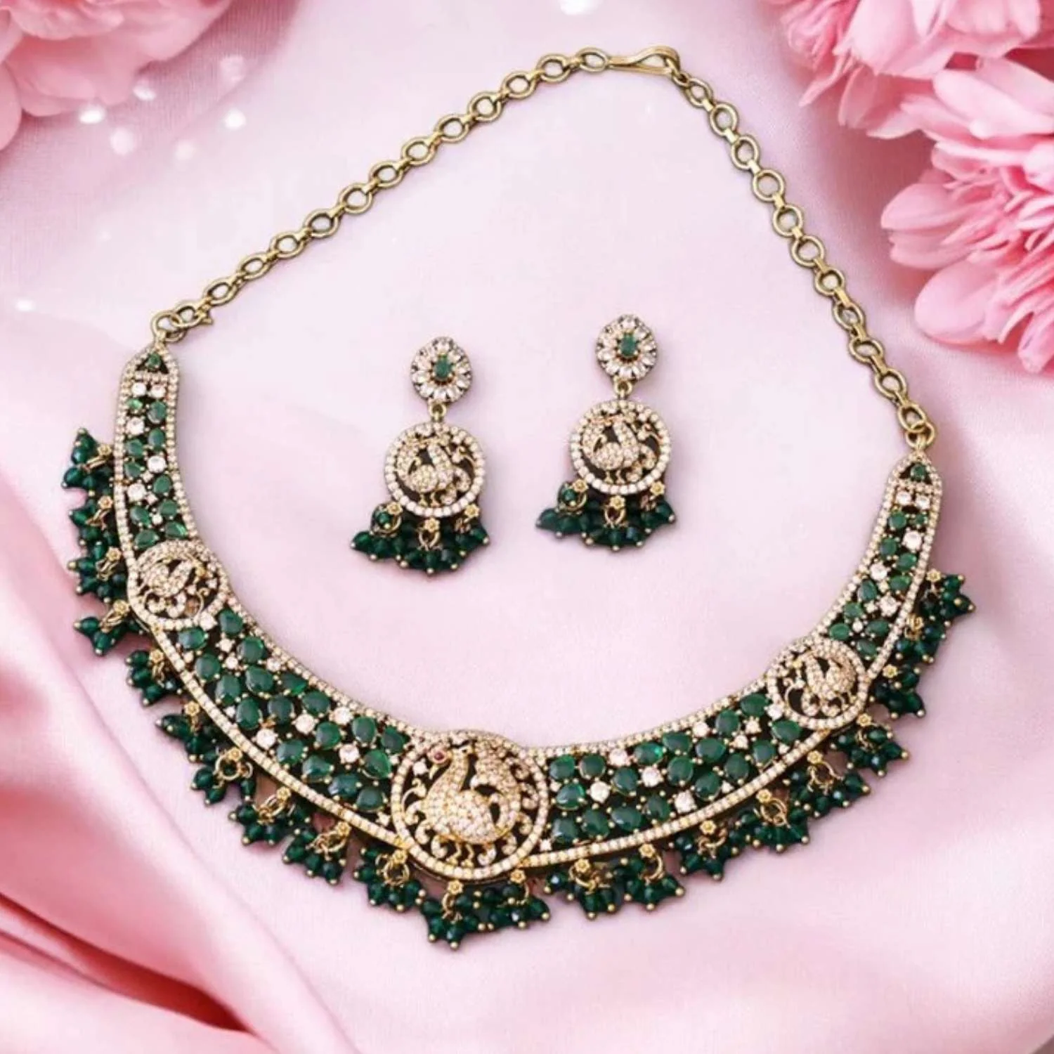 Emerald Irmgard Hasli Victorian Jewellery Set - New Arrival