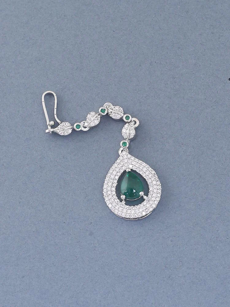 Emerald Isla Maang Tikka - Image 3