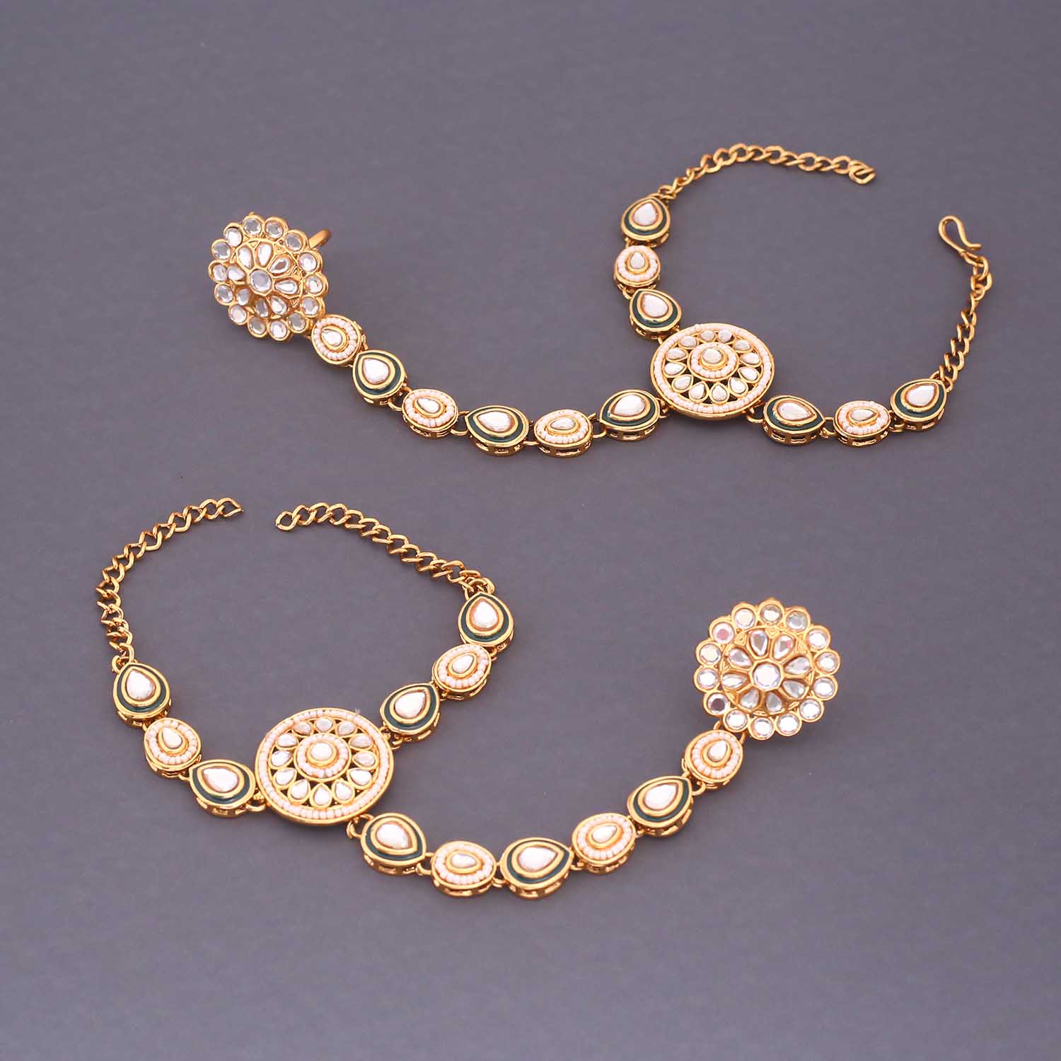 Emerald Jhanvi Kundan Bridal Jewellery Set - Image 8