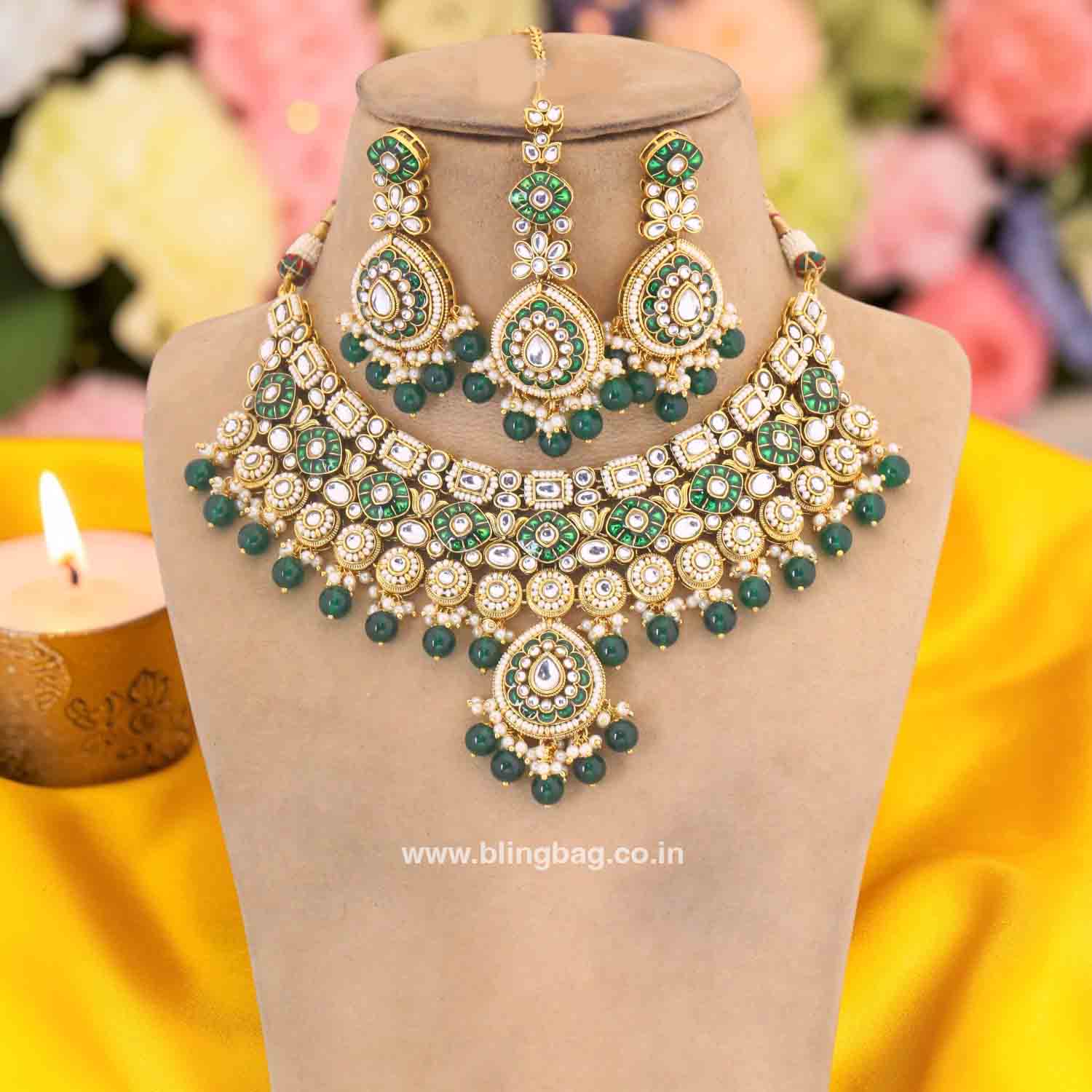Emerald Kamya Kundan Jewellery Set - Image 3