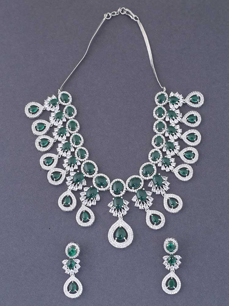 Emerald Kiara Taborah Jewellery Set - Image 3