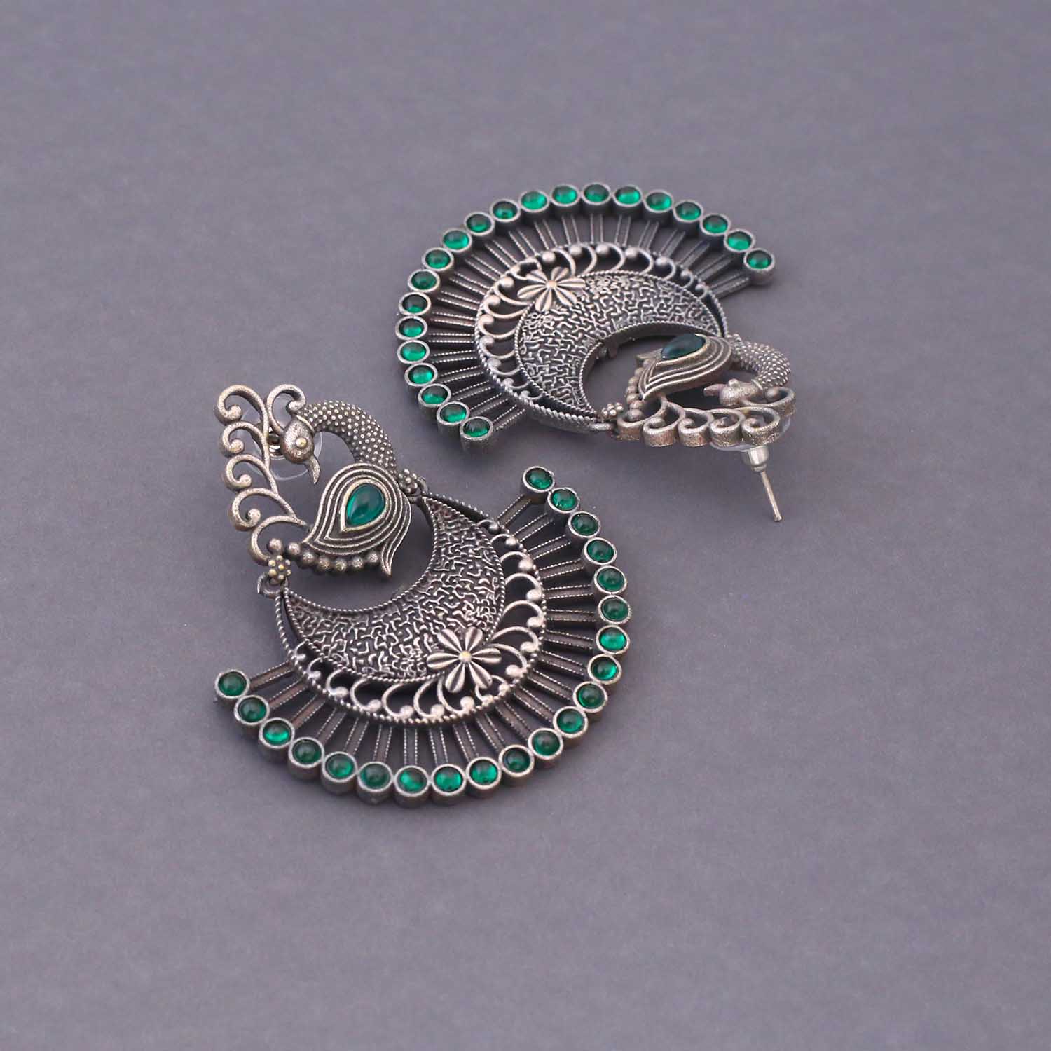 Emerald Krishani Oxidised Chandbalis - Image 3